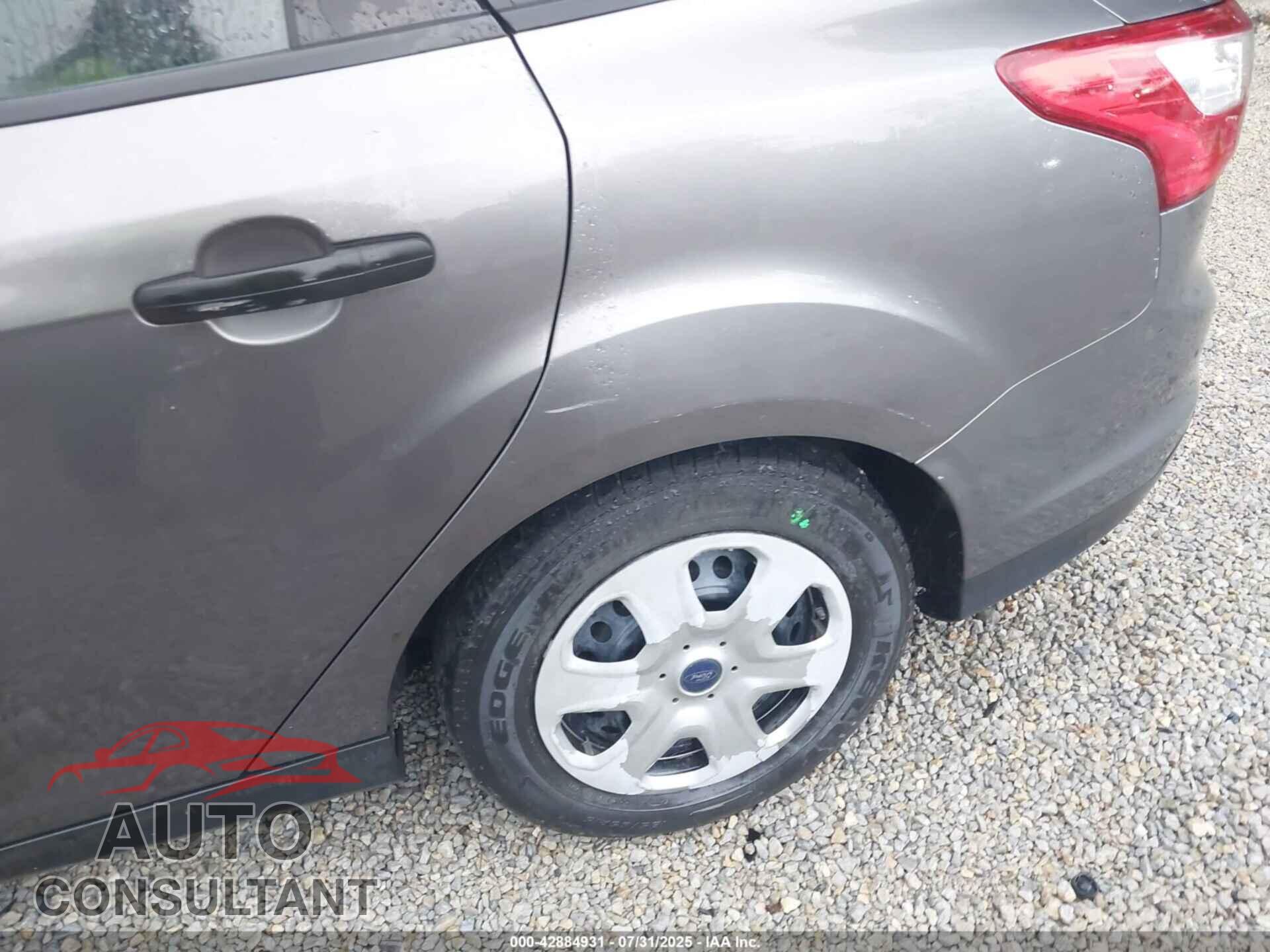FORD FOCUS 2014 - 1FADP3E20EL193738