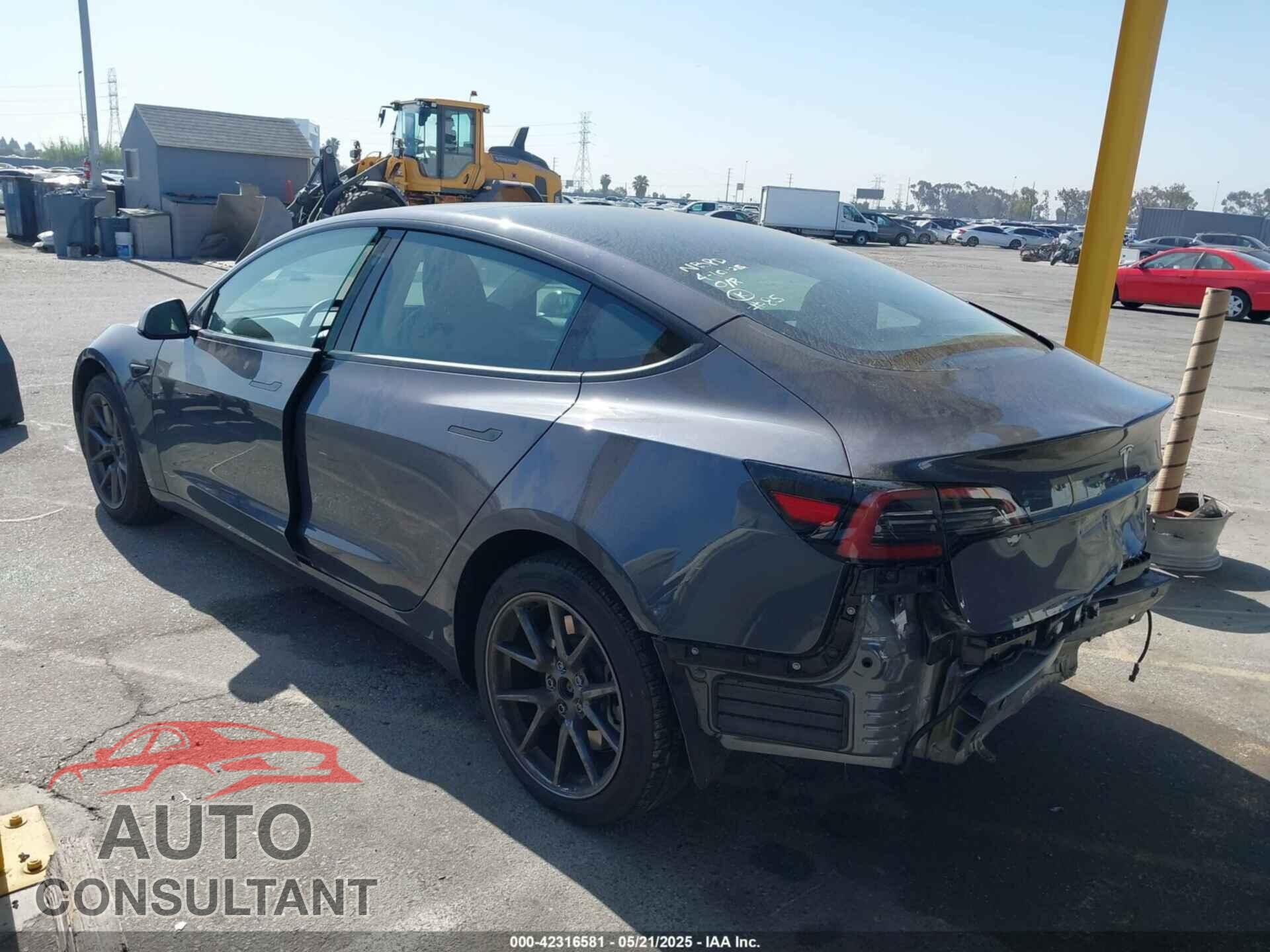 TESLA MODEL 3 2023 - 5YJ3E1EA2PF668853