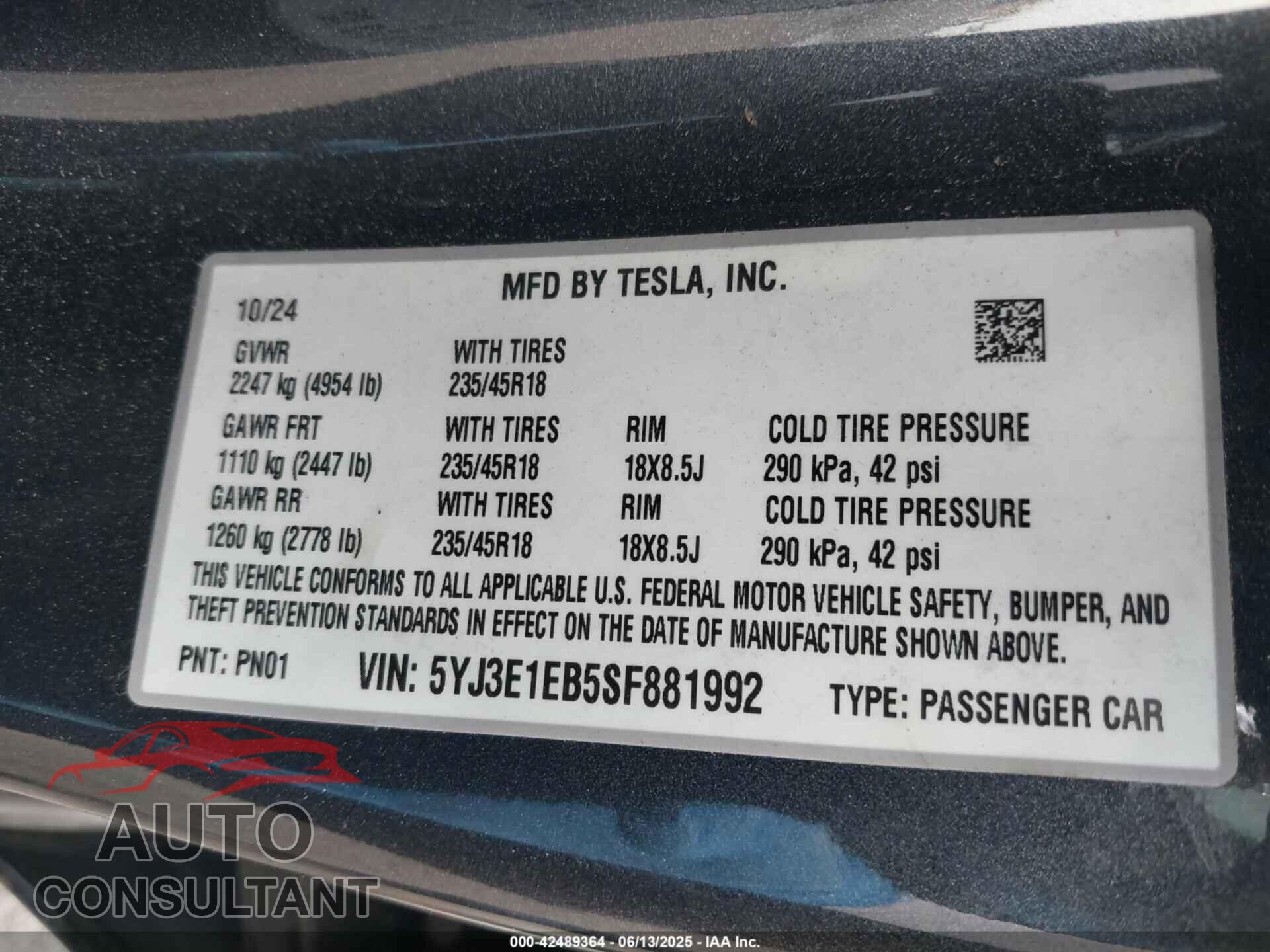 TESLA MODEL 3 2025 - 5YJ3E1EB5SF881992