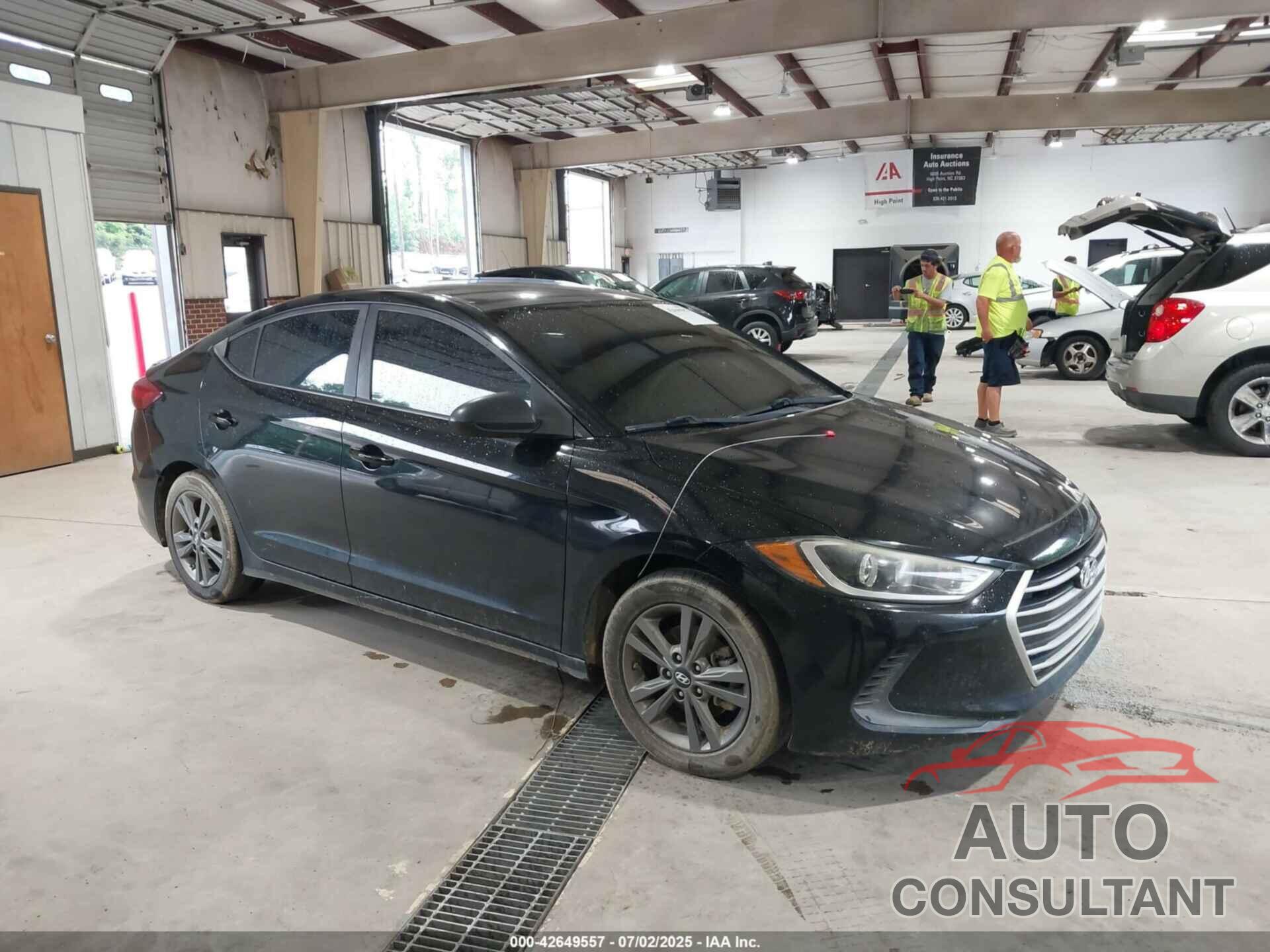 HYUNDAI ELANTRA 2017 - KMHD84LF8HU228023