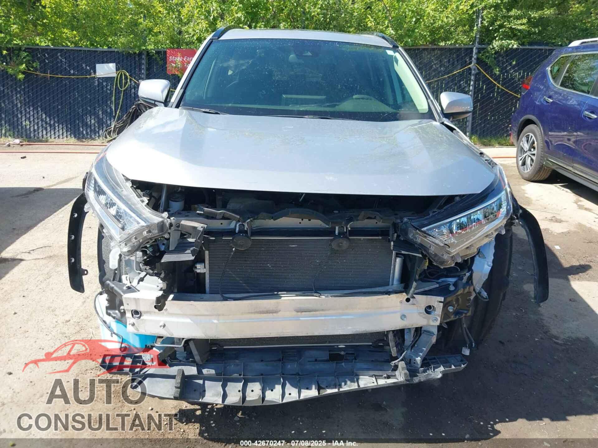 TOYOTA RAV4 2019 - JTMP1RFV2KD009989