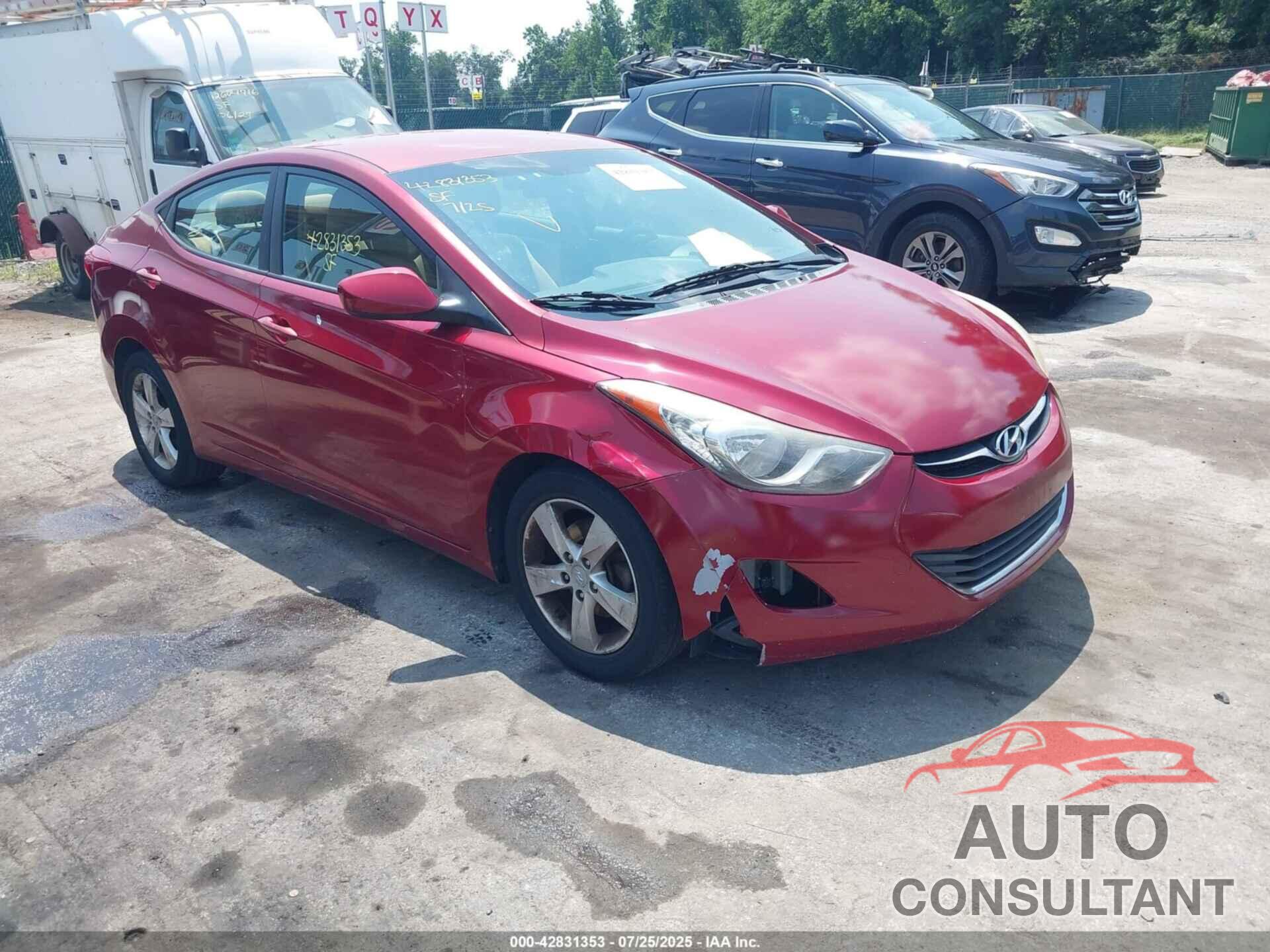 HYUNDAI ELANTRA 2013 - 5NPDH4AE8DH323829