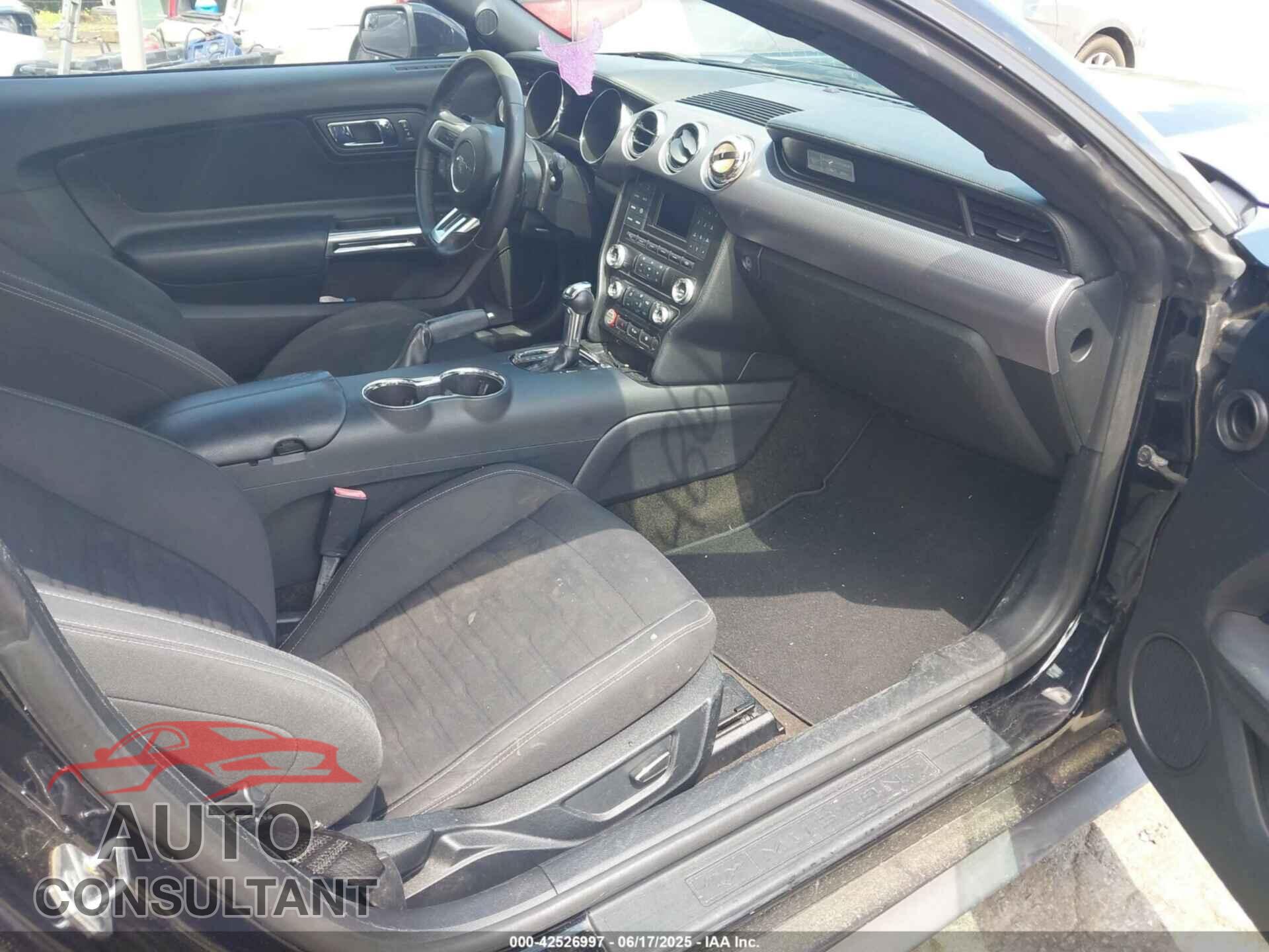 FORD MUSTANG 2016 - 1FA6P8TH8G5244861