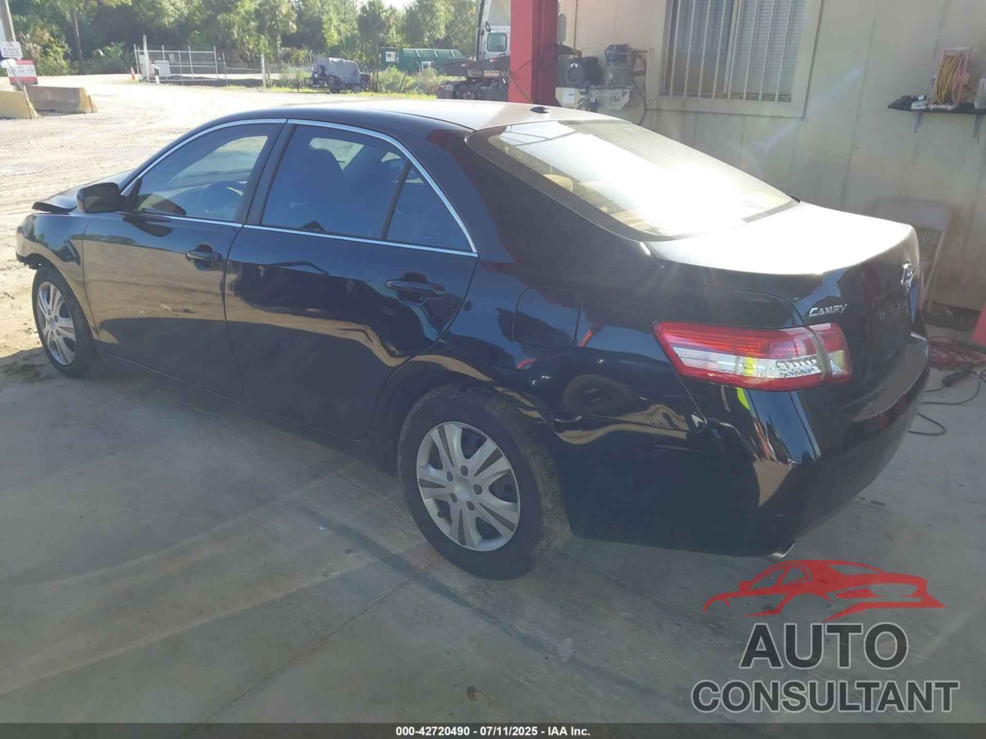 TOYOTA CAMRY 2010 - 4T1BK3EK3AU110898