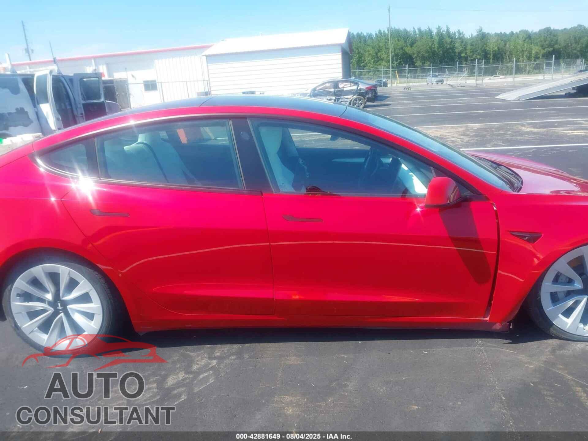 TESLA MODEL 3 2022 - 5YJ3E1EB5NF145221