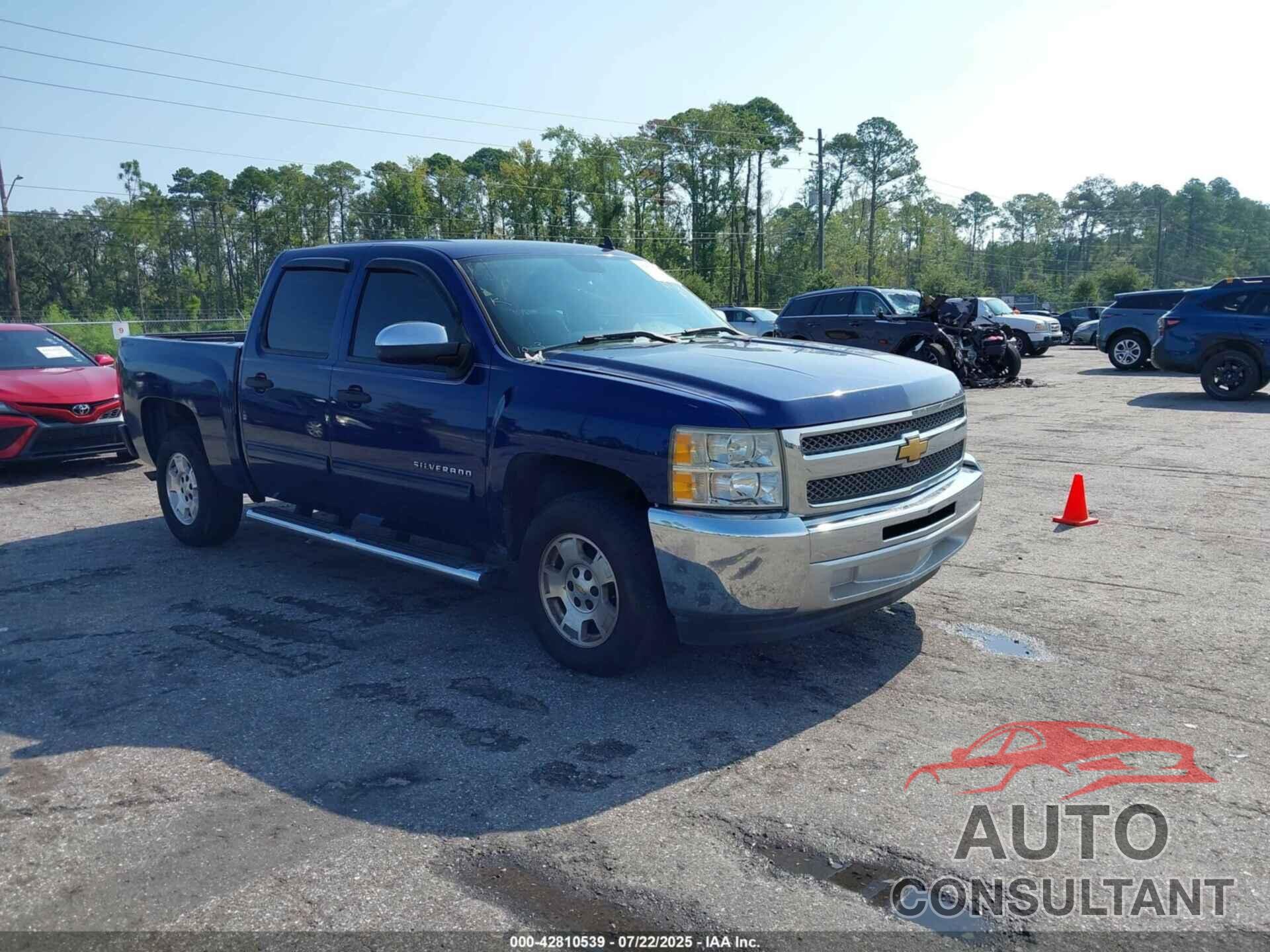 CHEVROLET SILVERADO 1500 2013 - 3GCPCSE05DG171001