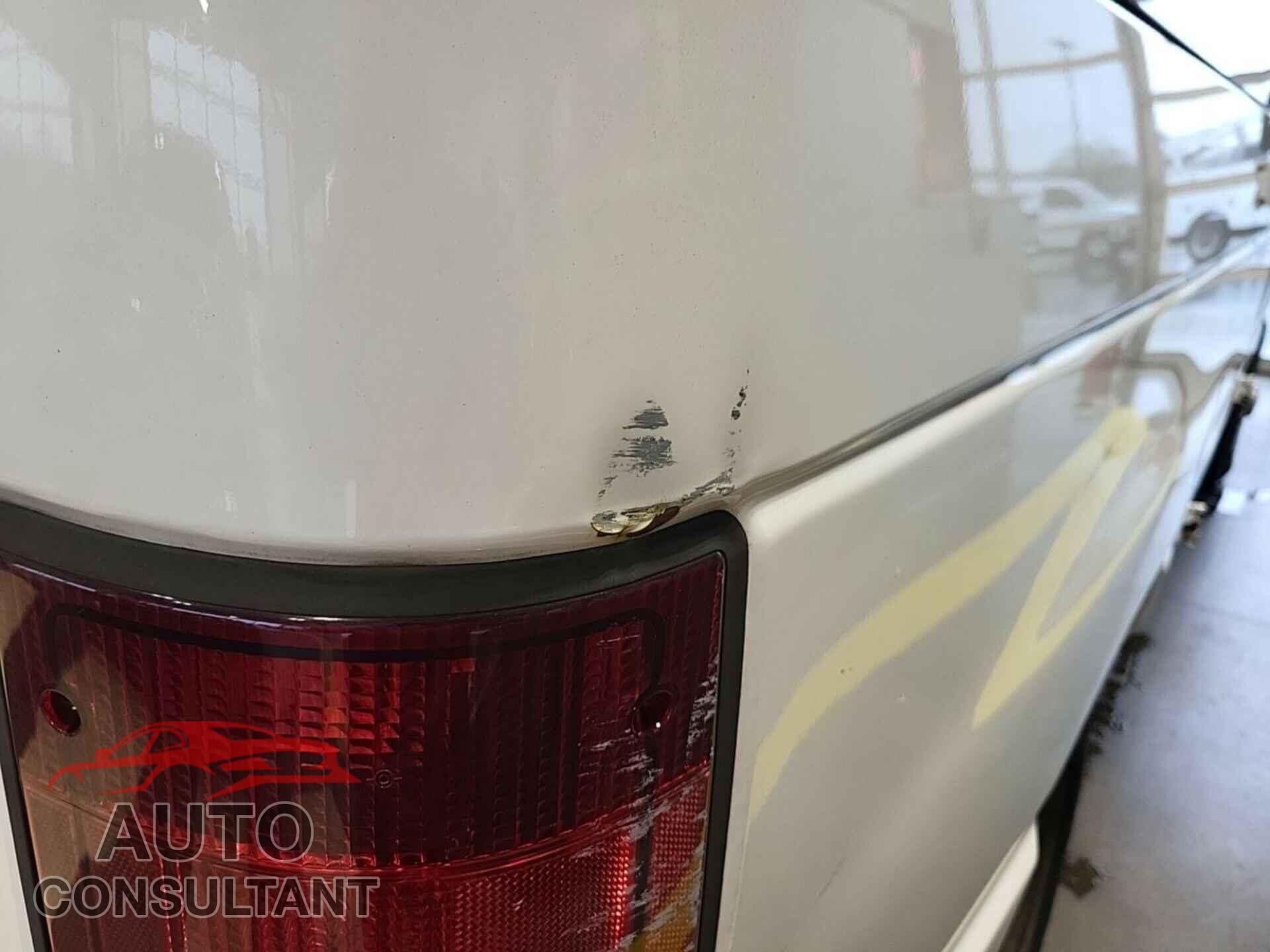 FORD ECONOLINE 2013 - 1FBNE3BL0DDA52652