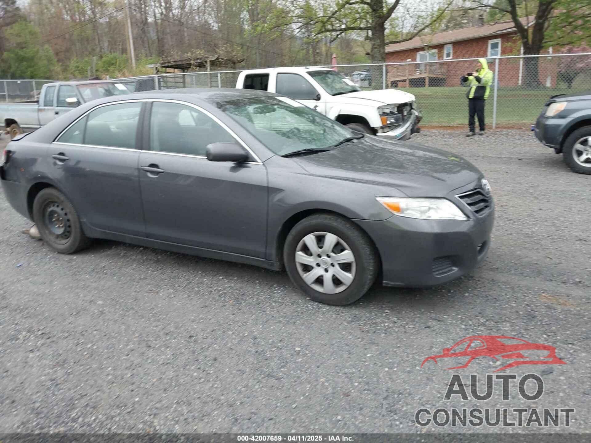 TOYOTA CAMRY 2011 - 4T1BF3EKXBU719590