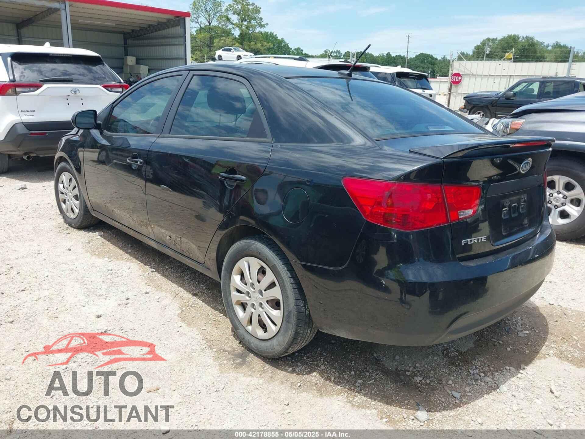 KIA FORTE 2013 - KNAFT4A2XD5713972