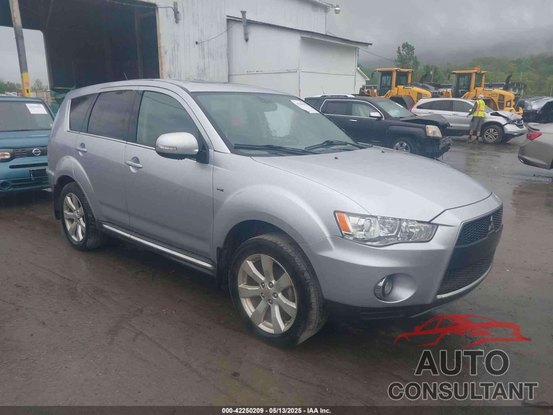 MITSUBISHI OUTLANDER 2011 - JA4JS4AX7BU020401