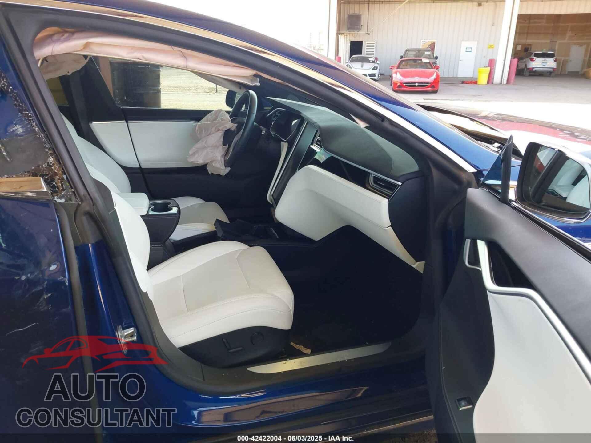 TESLA MODEL S 2017 - 5YJSA1E21HF190815