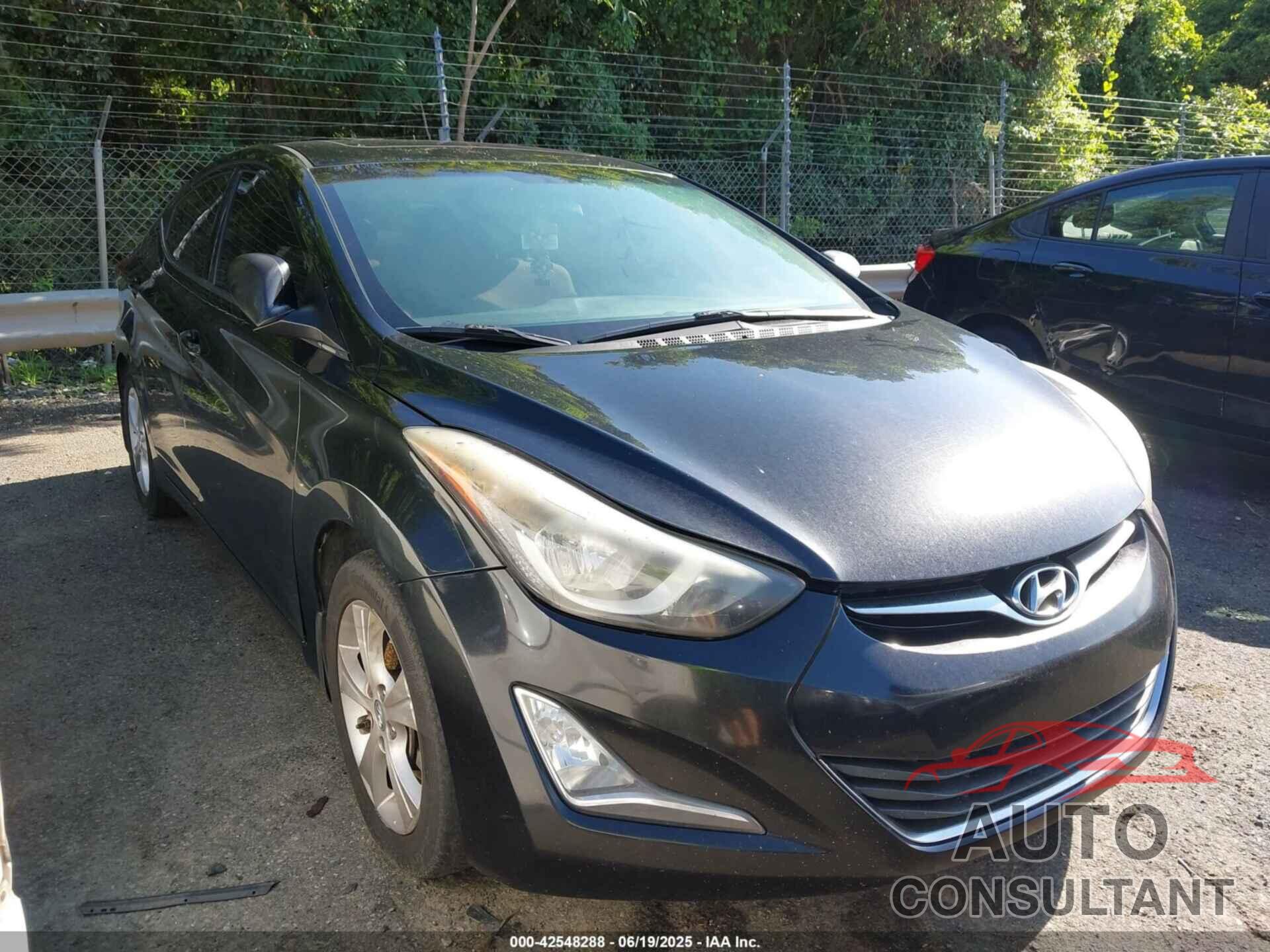 HYUNDAI ELANTRA 2016 - 5NPDH4AE3GH681408