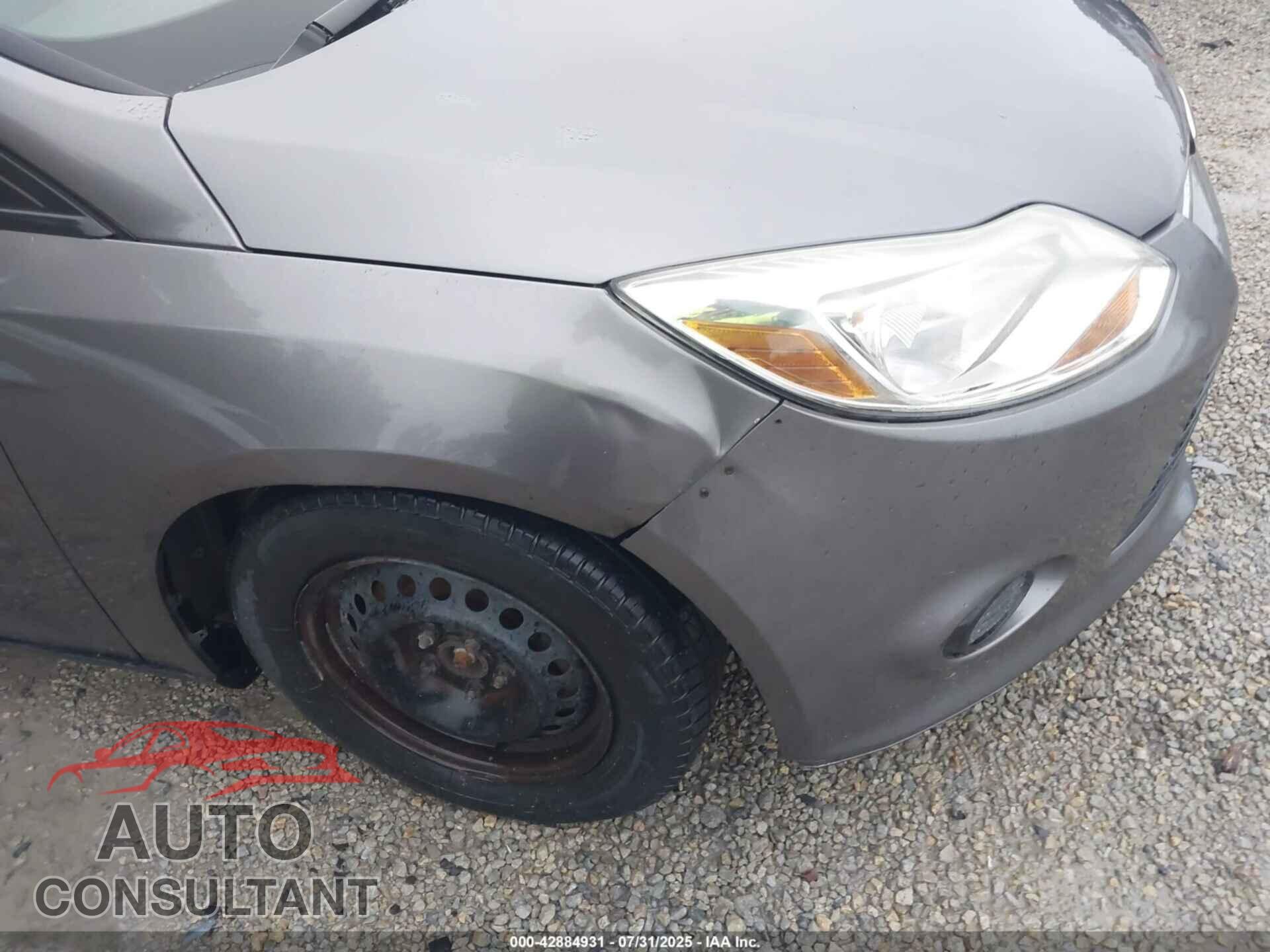 FORD FOCUS 2014 - 1FADP3E20EL193738