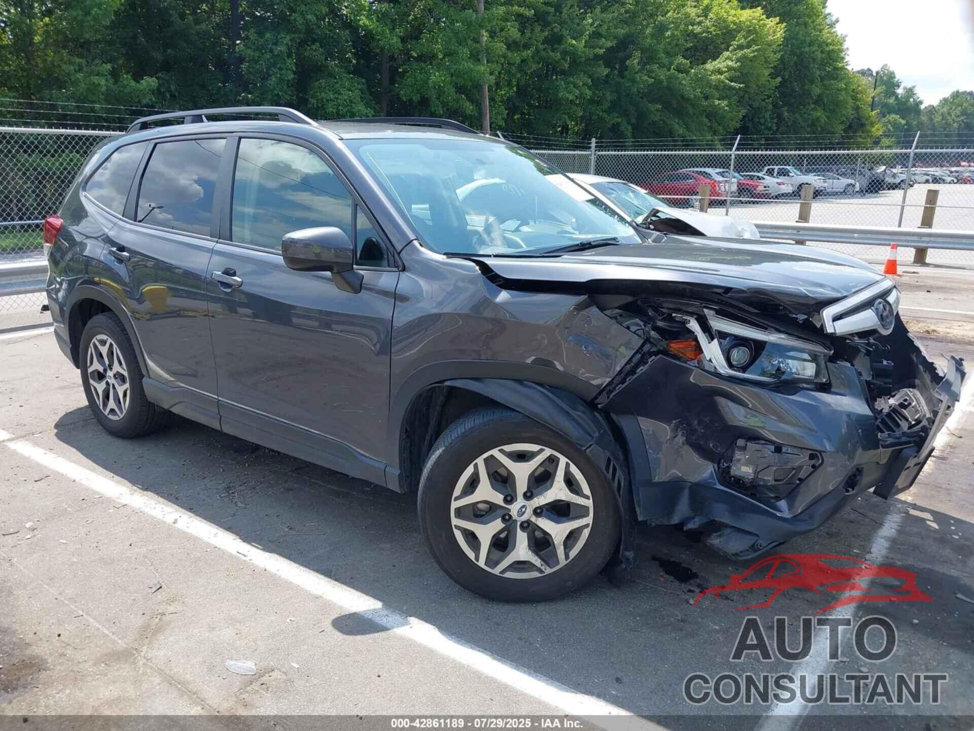 SUBARU FORESTER 2021 - JF2SKAFC0MH558000