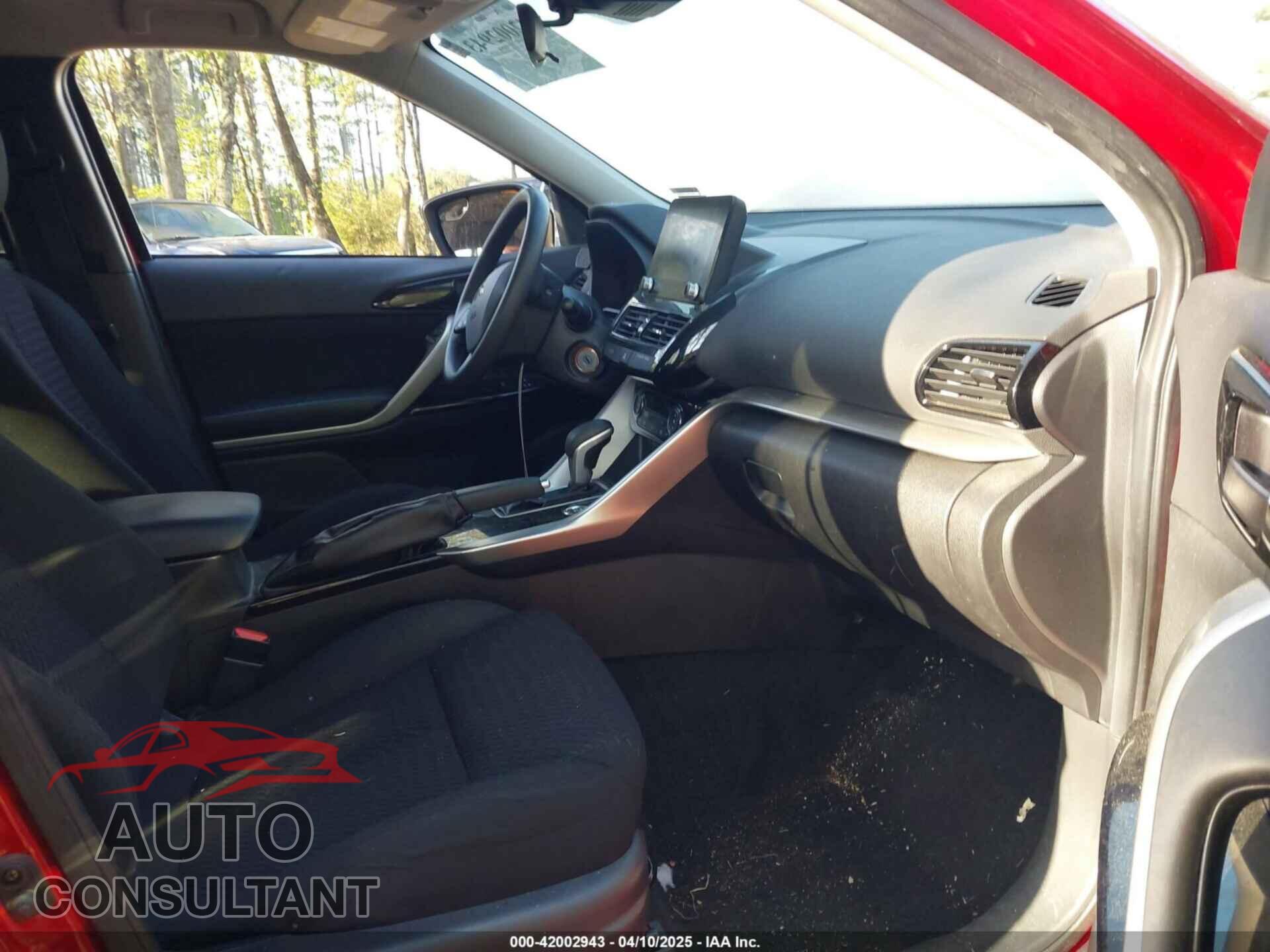 MITSUBISHI ECLIPSE CROSS 2022 - JA4ATVAA2NZ028668