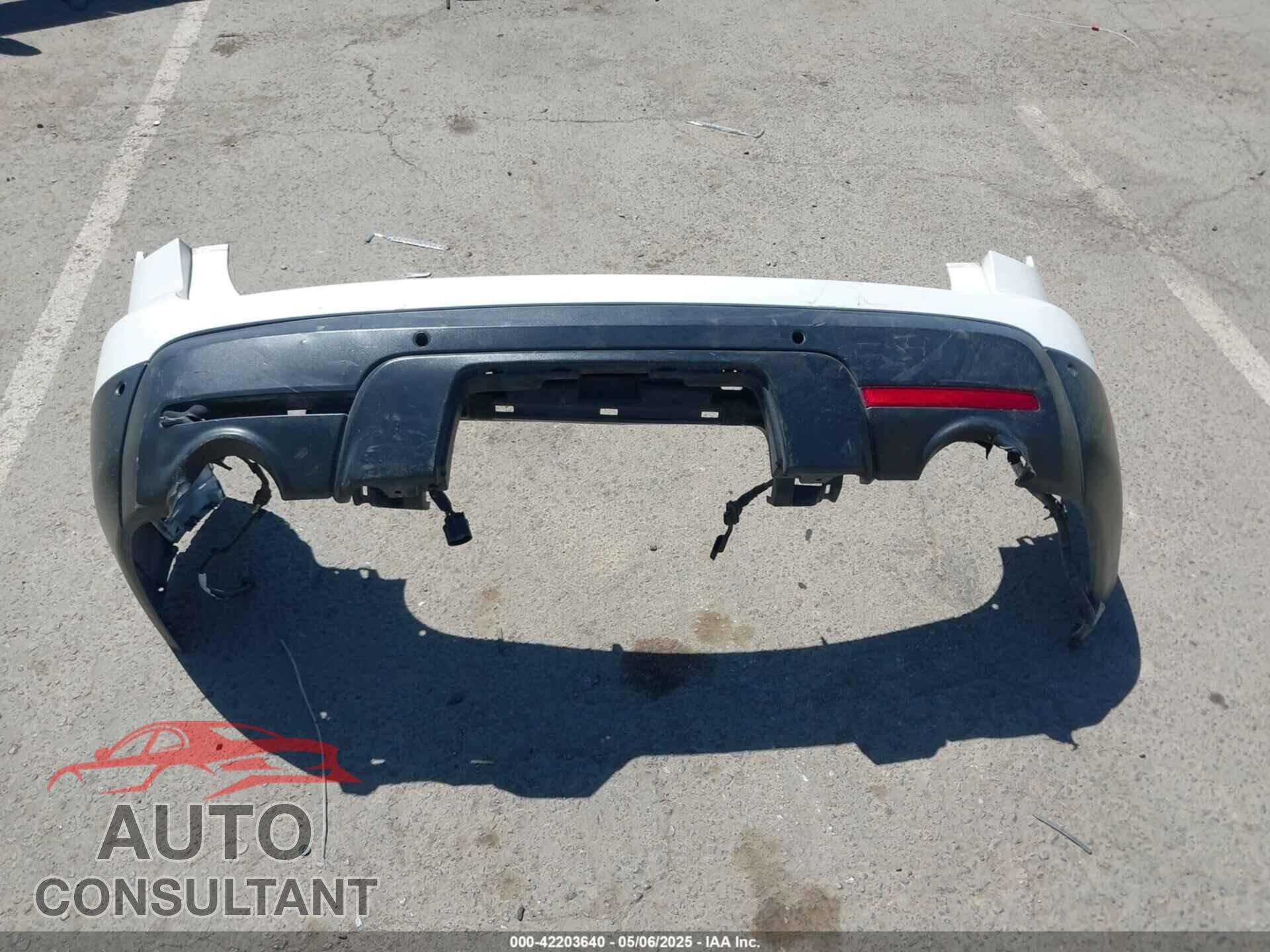 FORD EXPLORER 2011 - 1FMHK8D83BGA65734