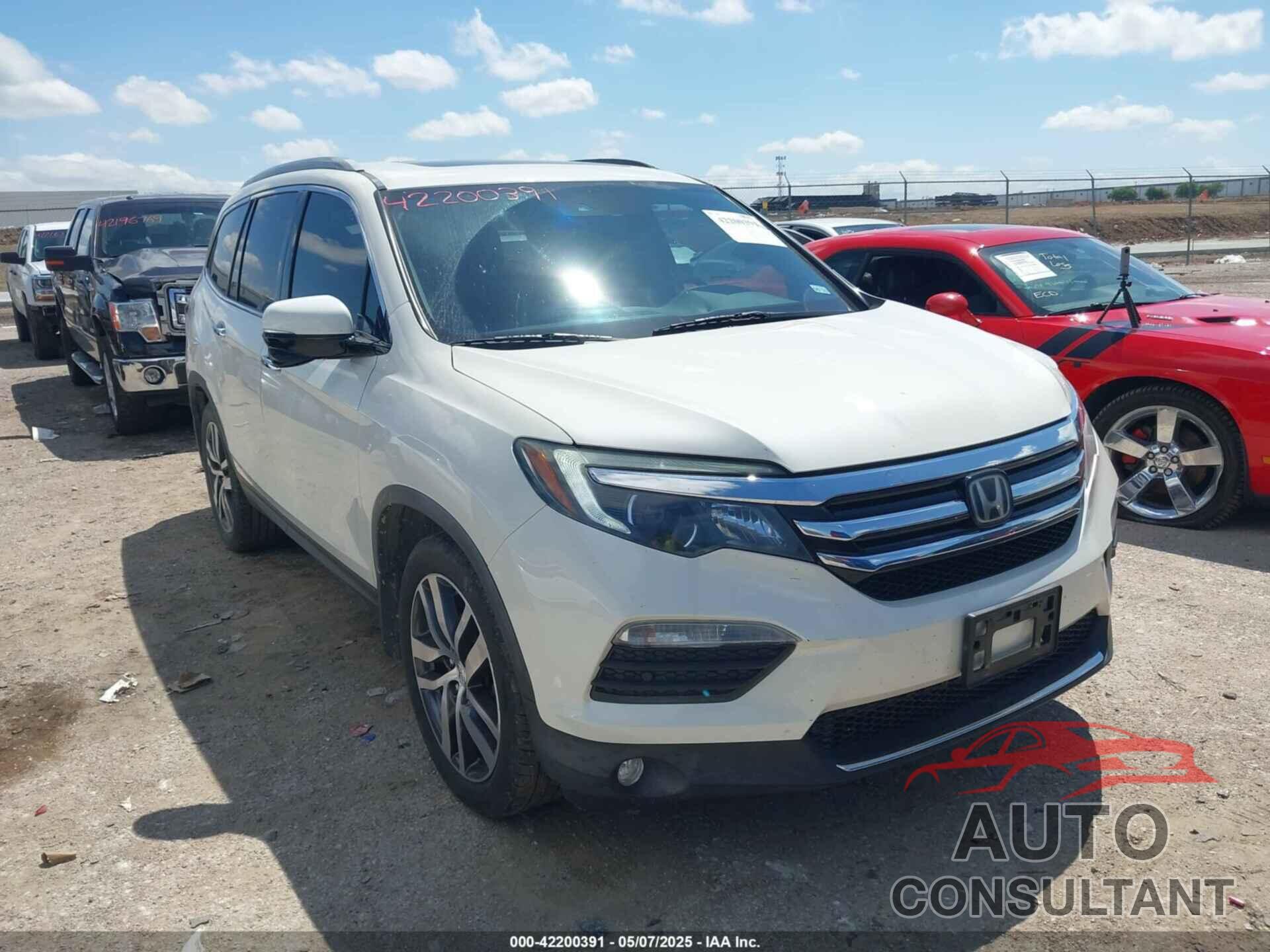HONDA PILOT 2017 - 5FNYF6H92HB054145