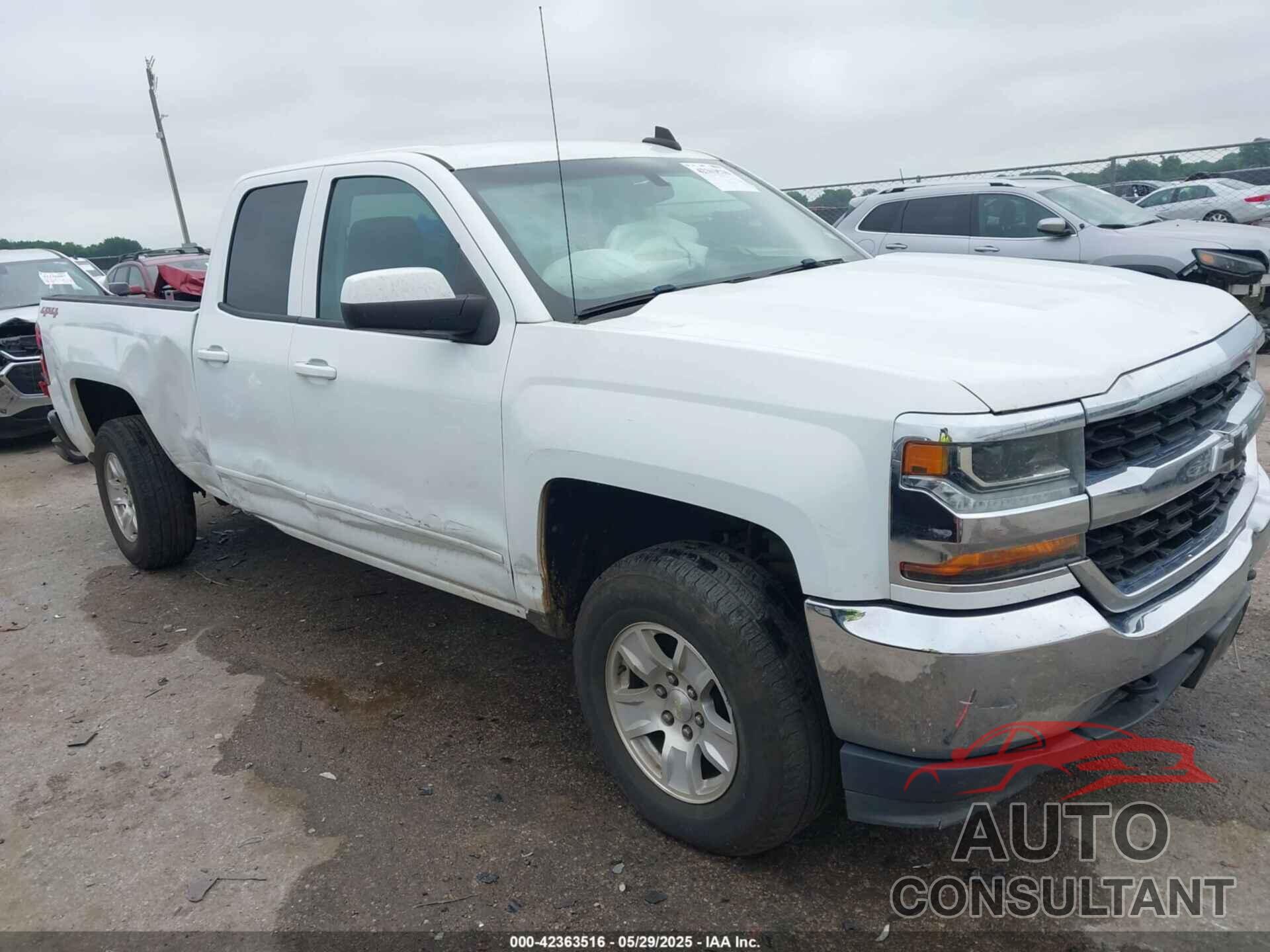 CHEVROLET SILVERADO 1500 2018 - 1GCVKREC5JZ290918