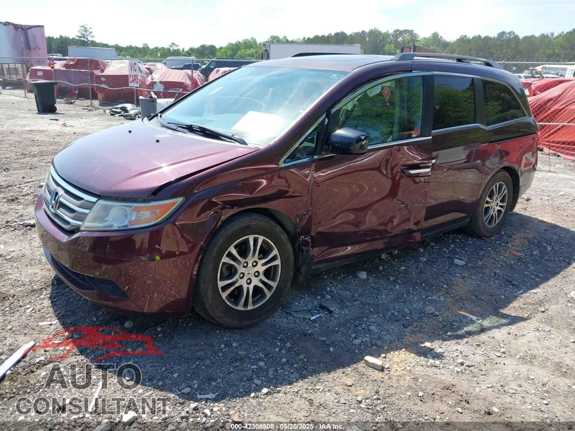HONDA ODYSSEY 2013 - 5FNRL5H69DB080653