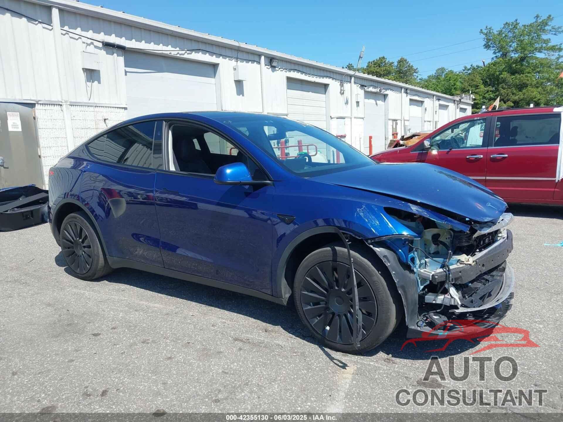 TESLA MODEL Y 2023 - 7SAYGDEE6PF876399