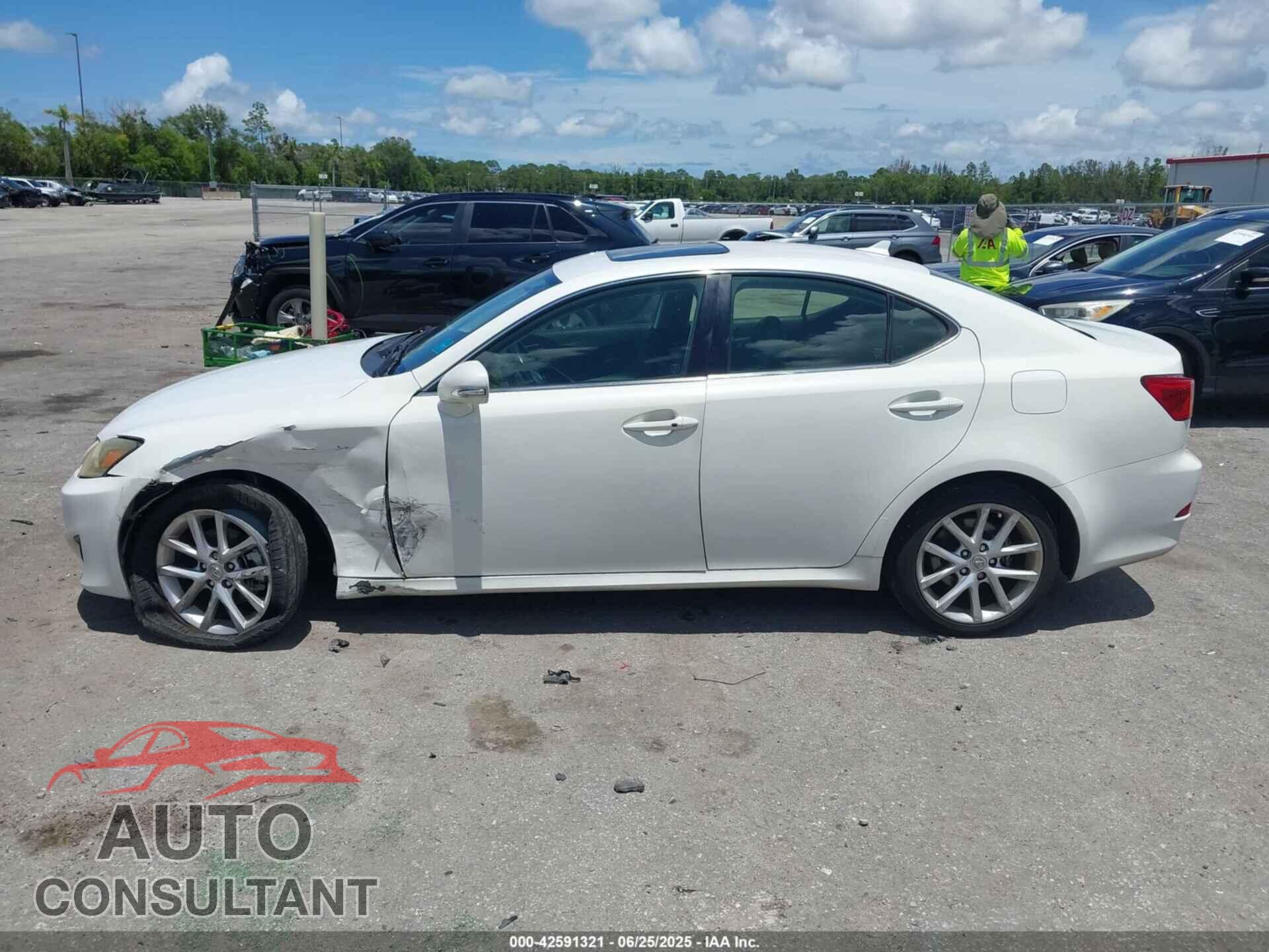 LEXUS IS 250 2012 - JTHCF5C25C5057872