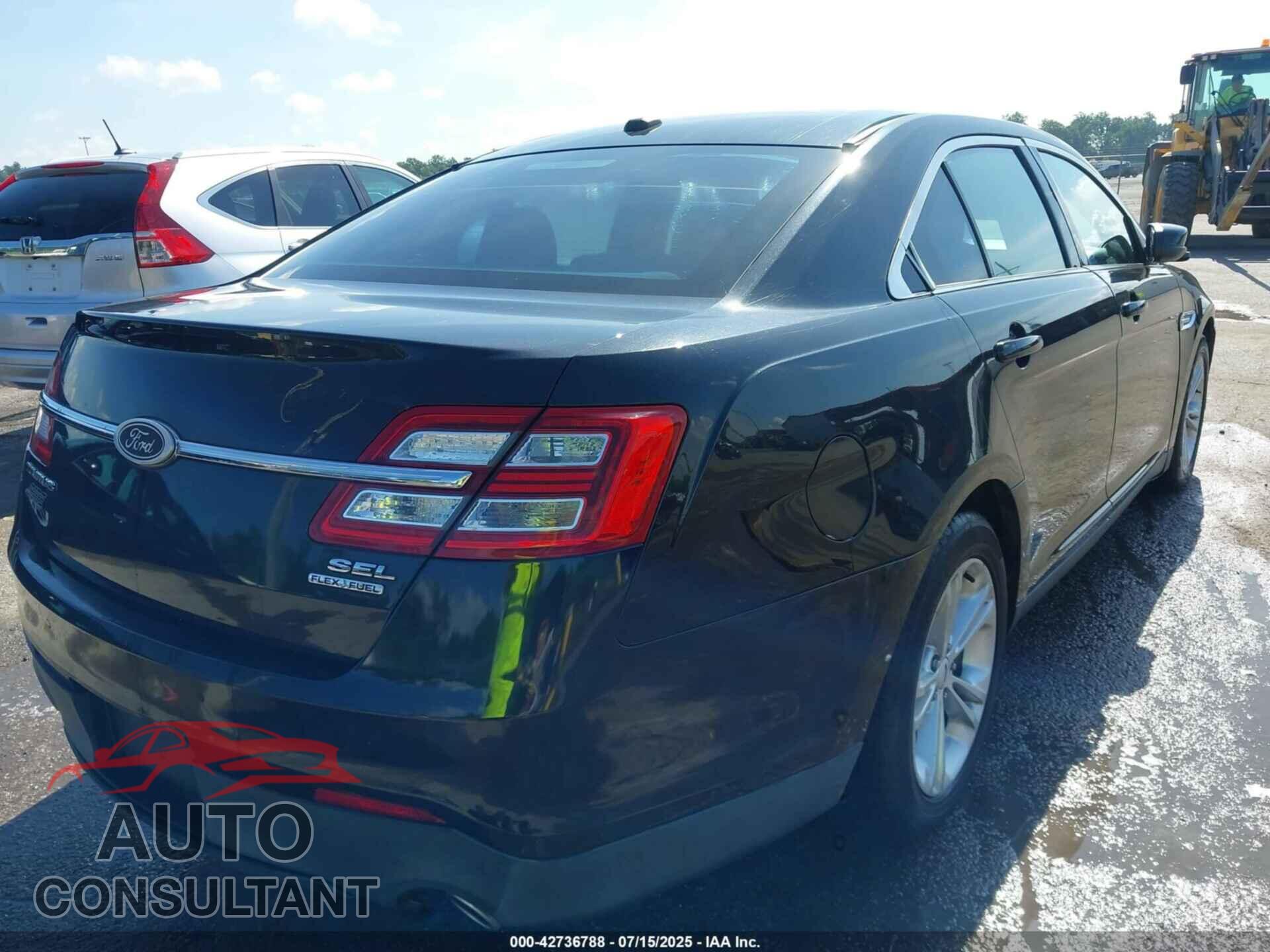 FORD TAURUS 2013 - 1FAHP2E80DG110655