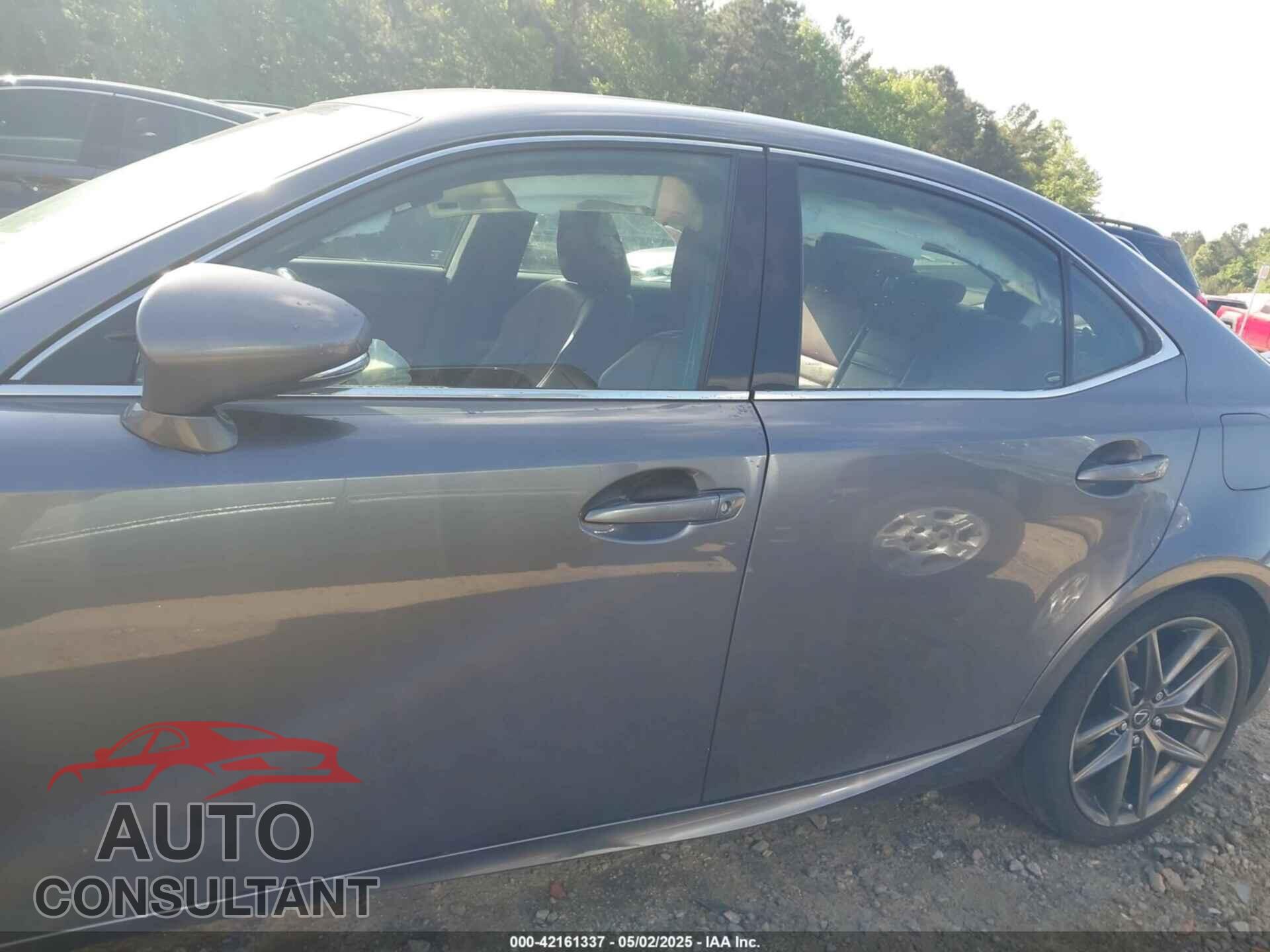 LEXUS IS 200T 2017 - JTHBA1D27H5050575