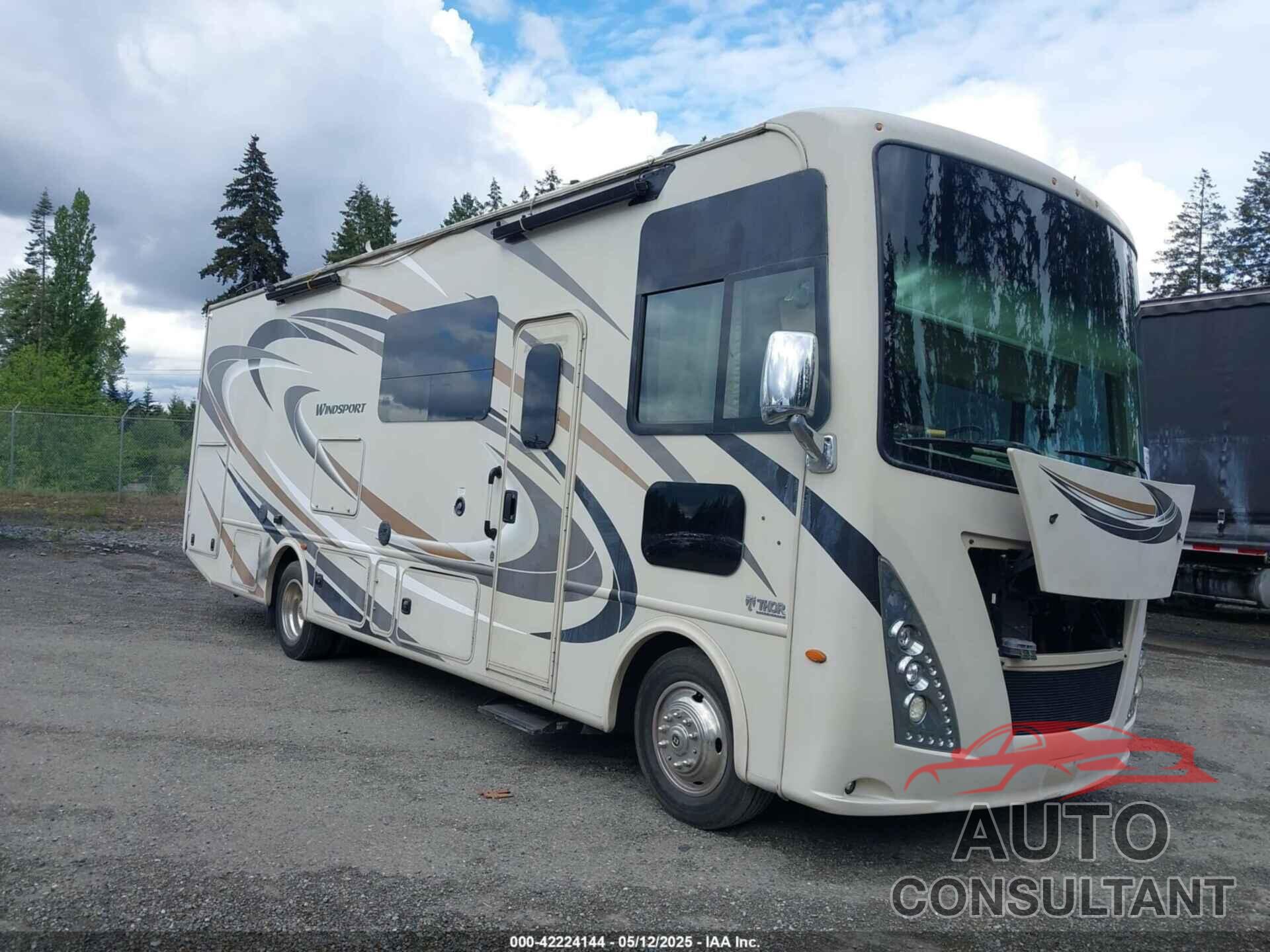 FORD F53 2017 - 1F65F5DY1H0A16787