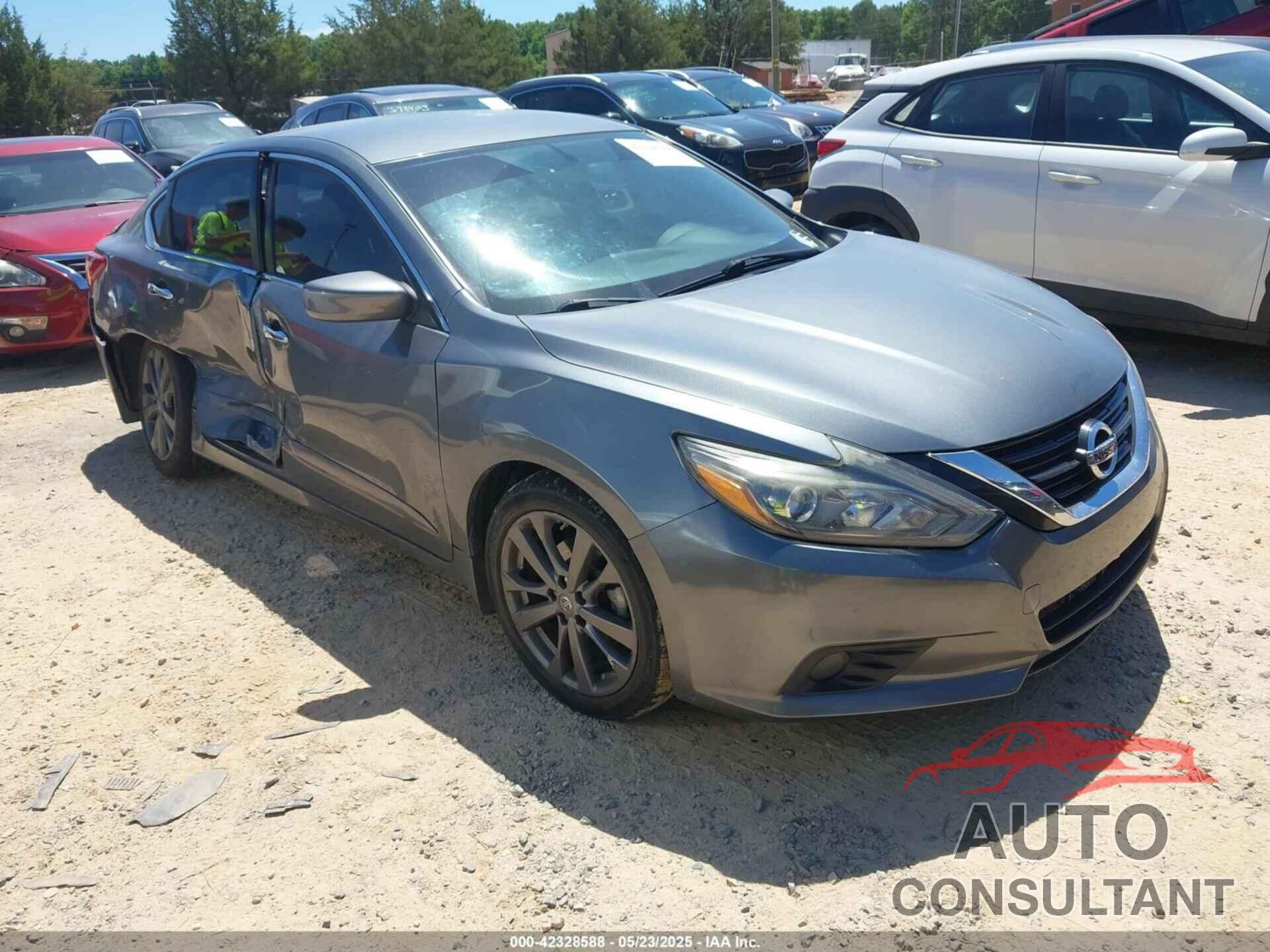 NISSAN ALTIMA 2018 - 1N4AL3AP0JC285877