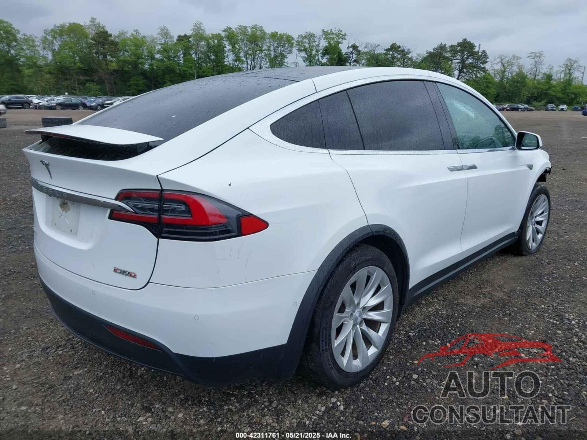 TESLA MODEL X 2016 - 5YJXCBE4XGF013718