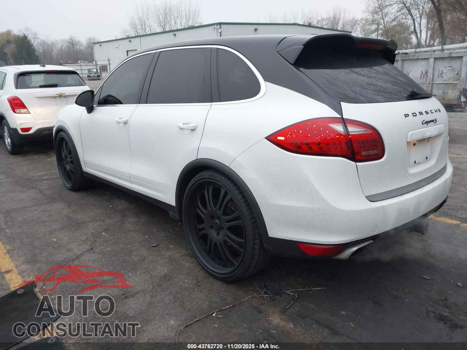 PORSCHE CAYENNE 2013 - WP1AB2A28DLA83268