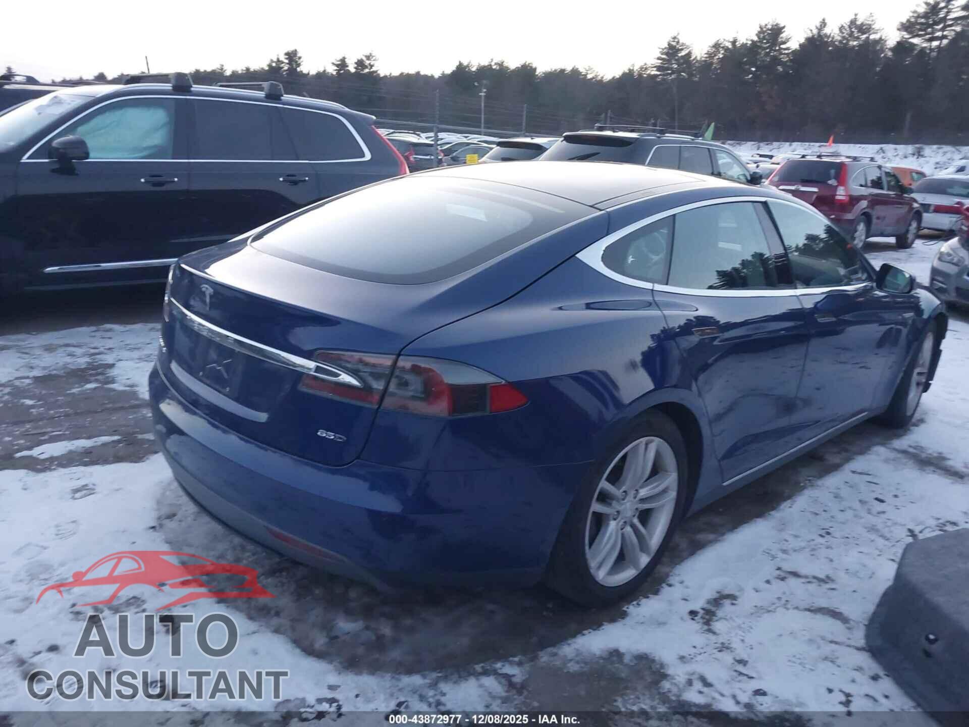 TESLA MODEL S 2015 - 5YJSA1E27FF100273