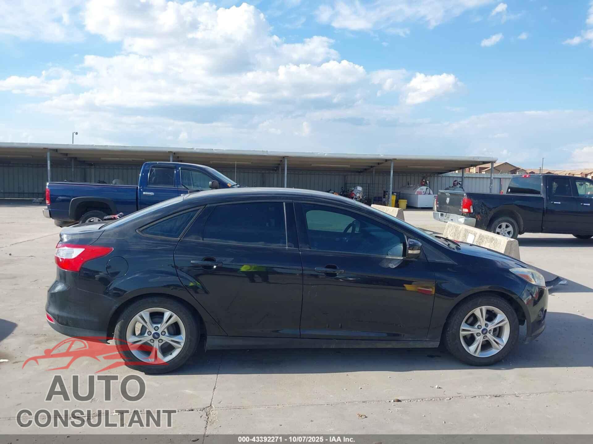 FORD FOCUS 2014 - 1FADP3F21EL155255