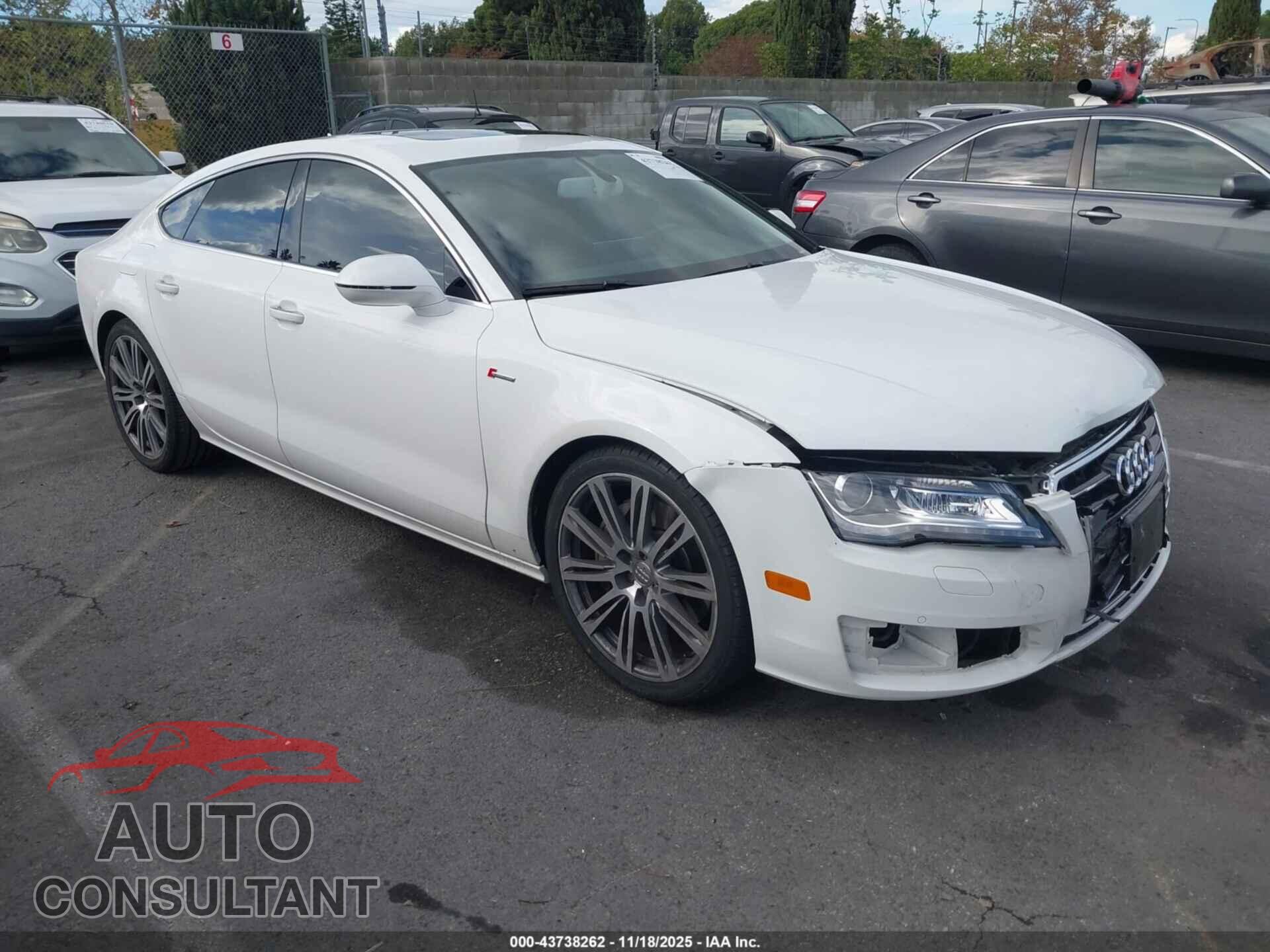 AUDI A7 2013 - WAUYGAFC7DN139666