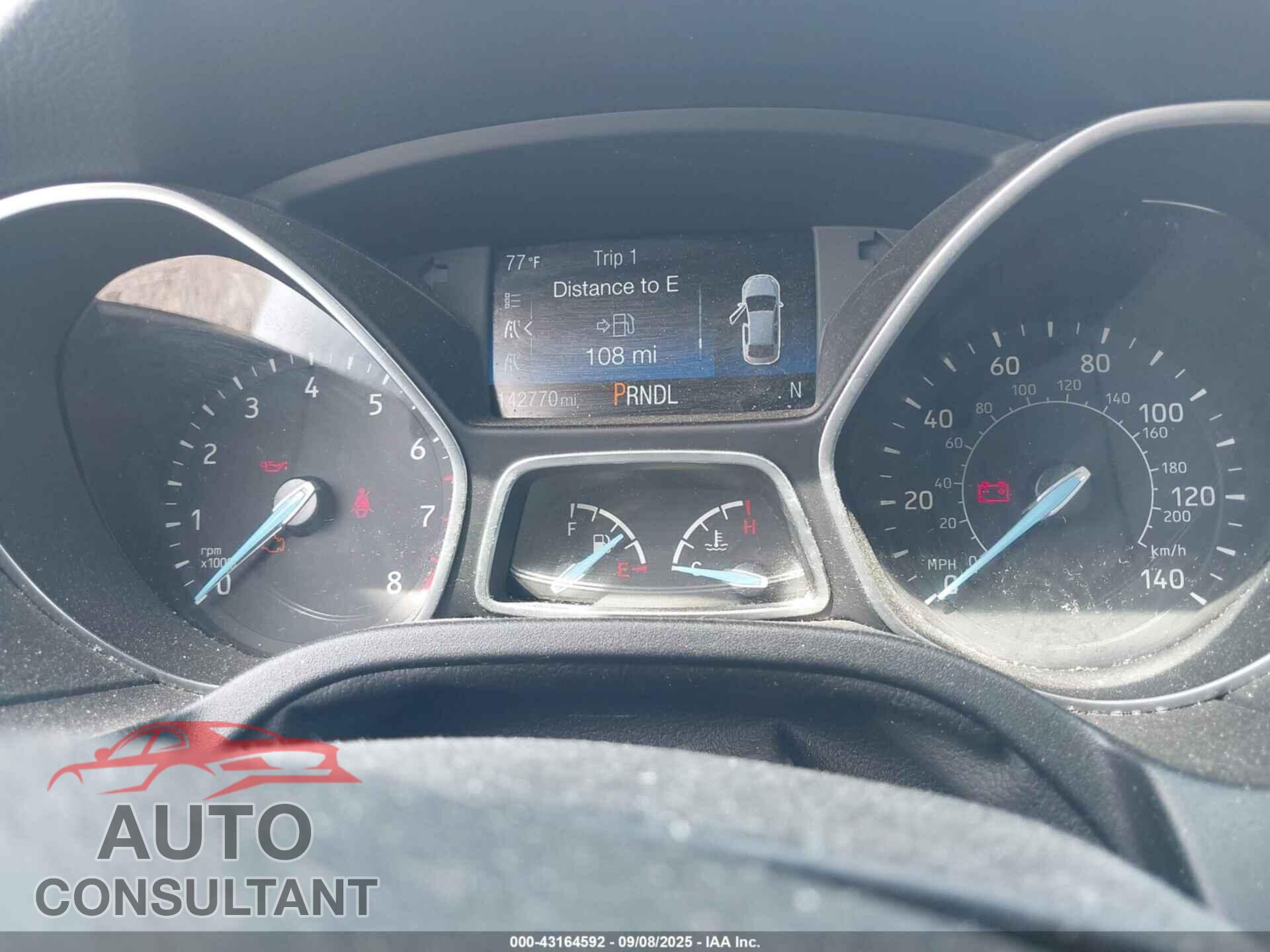 FORD FOCUS 2015 - 1FADP3F24FL365088