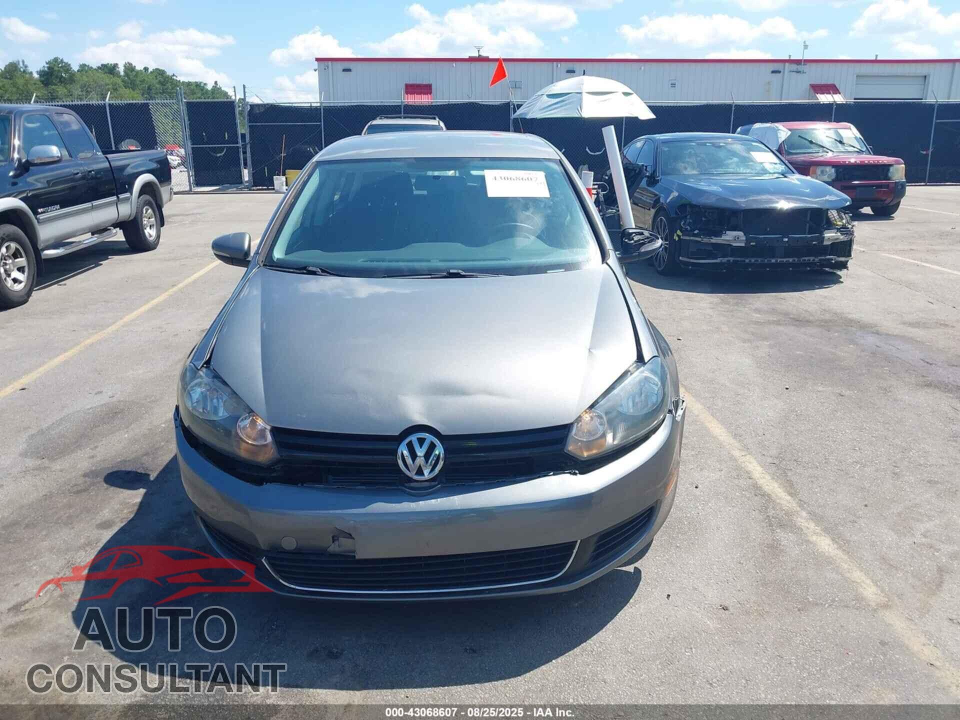 VOLKSWAGEN GOLF 2014 - WVWDB7AJ8EW005477