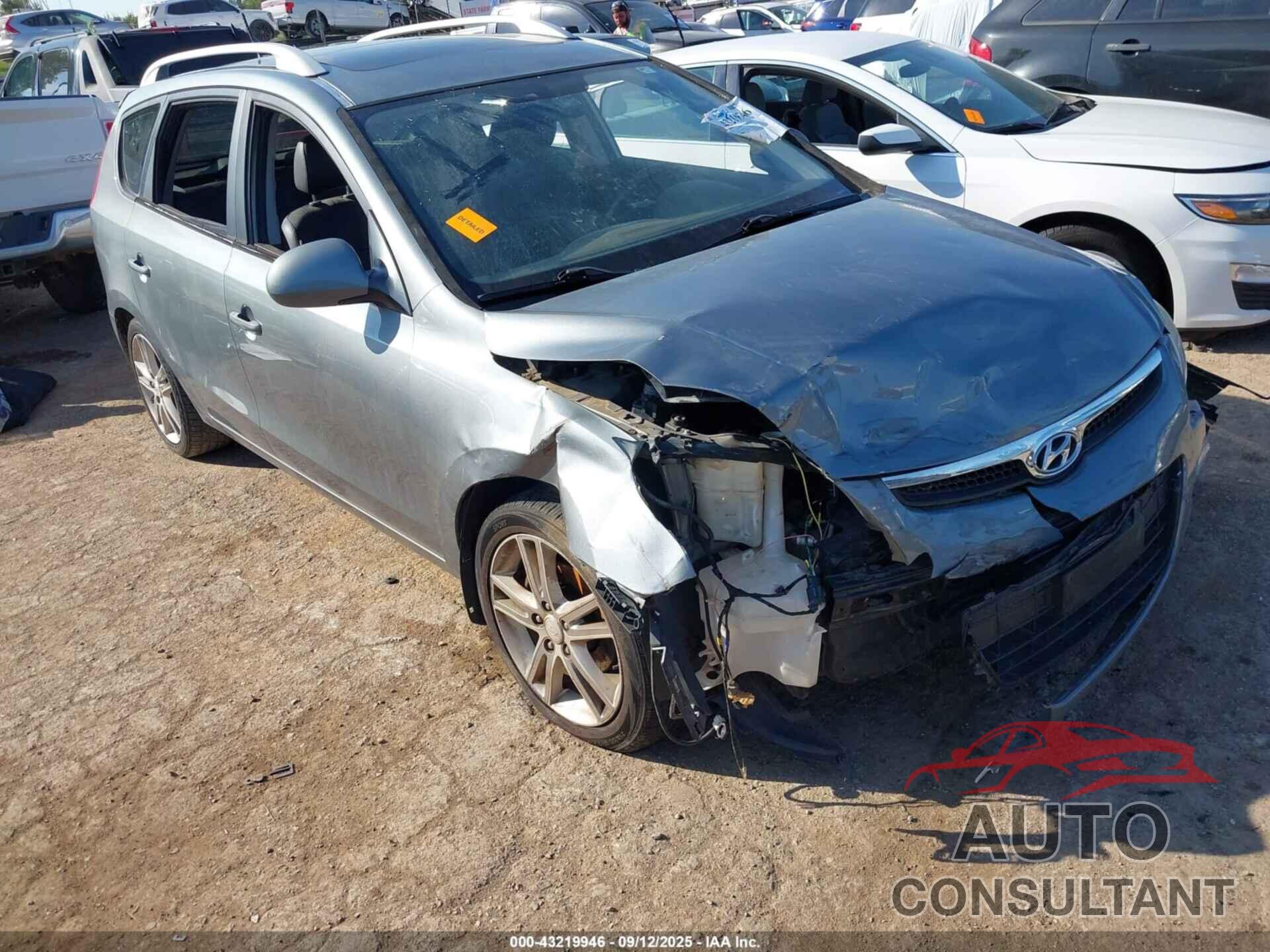 HYUNDAI ELANTRA TOURING 2011 - KMHDC8AE1BU089702