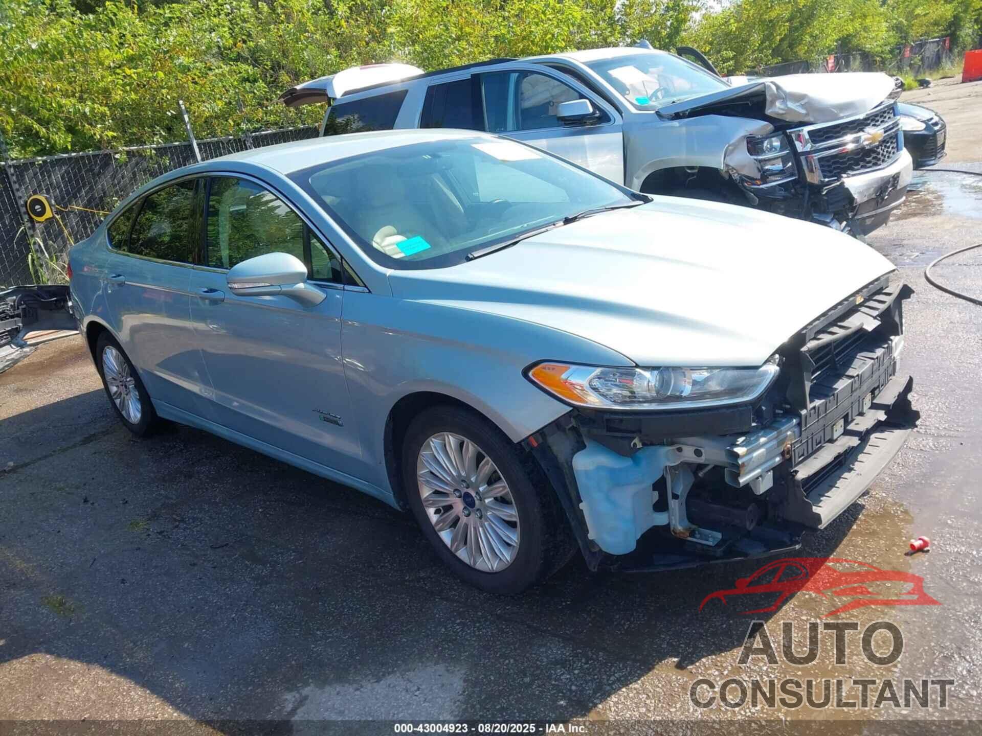 FORD FUSION ENERGI 2013 - 3FA6P0PU5DR294604