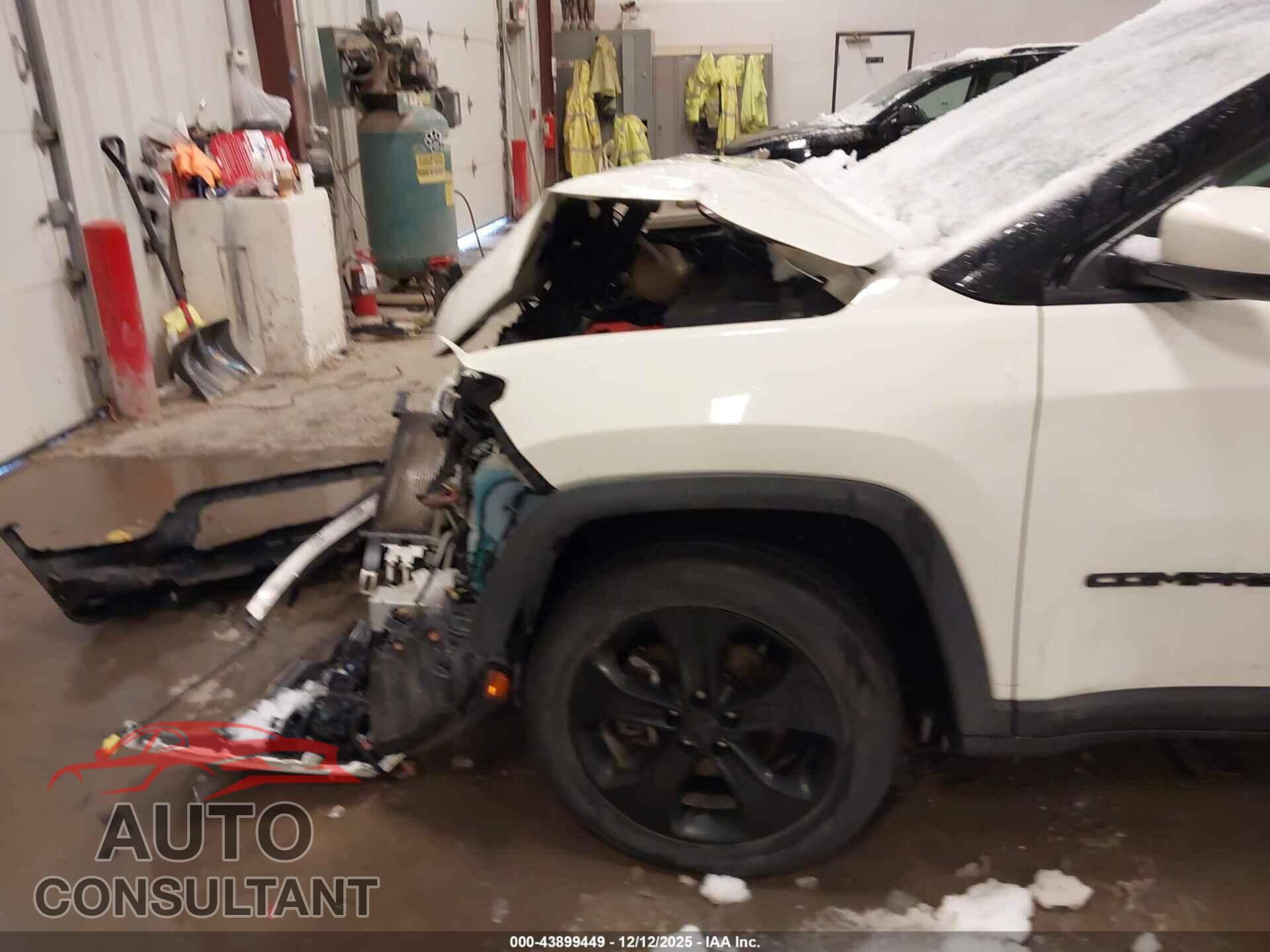 JEEP COMPASS 2019 - 3C4NJDBB5KT696367