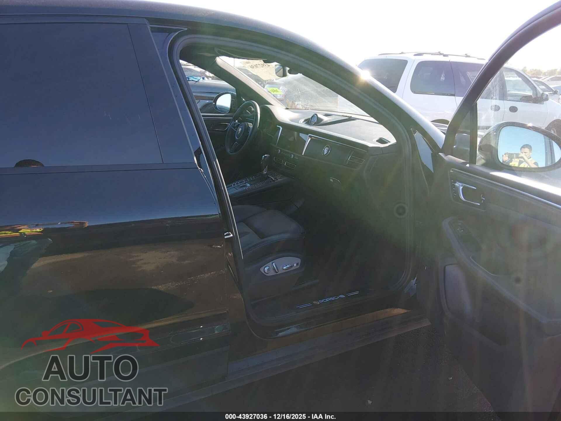 PORSCHE MACAN 2020 - WP1AA2A59LLB09131