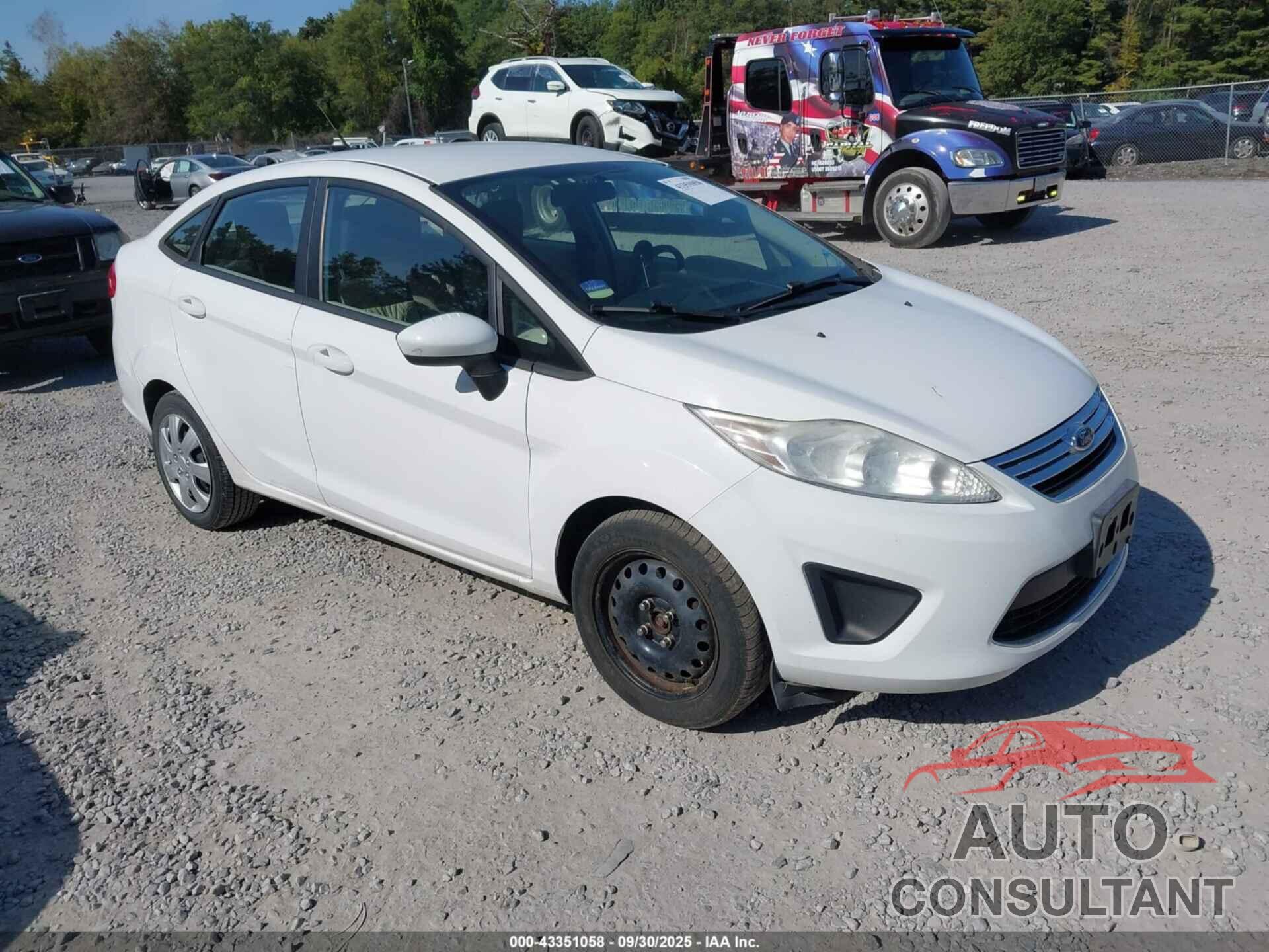 FORD FIESTA 2011 - 3FADP4BJ7BM153913