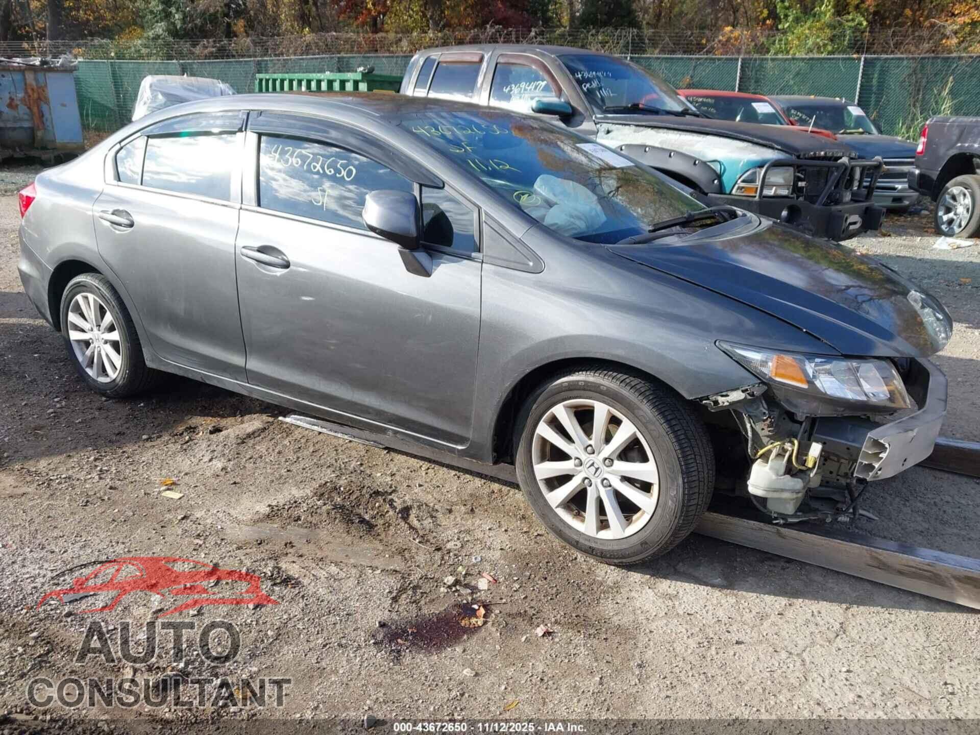 HONDA CIVIC 2012 - 2HGFB2F82CH316577