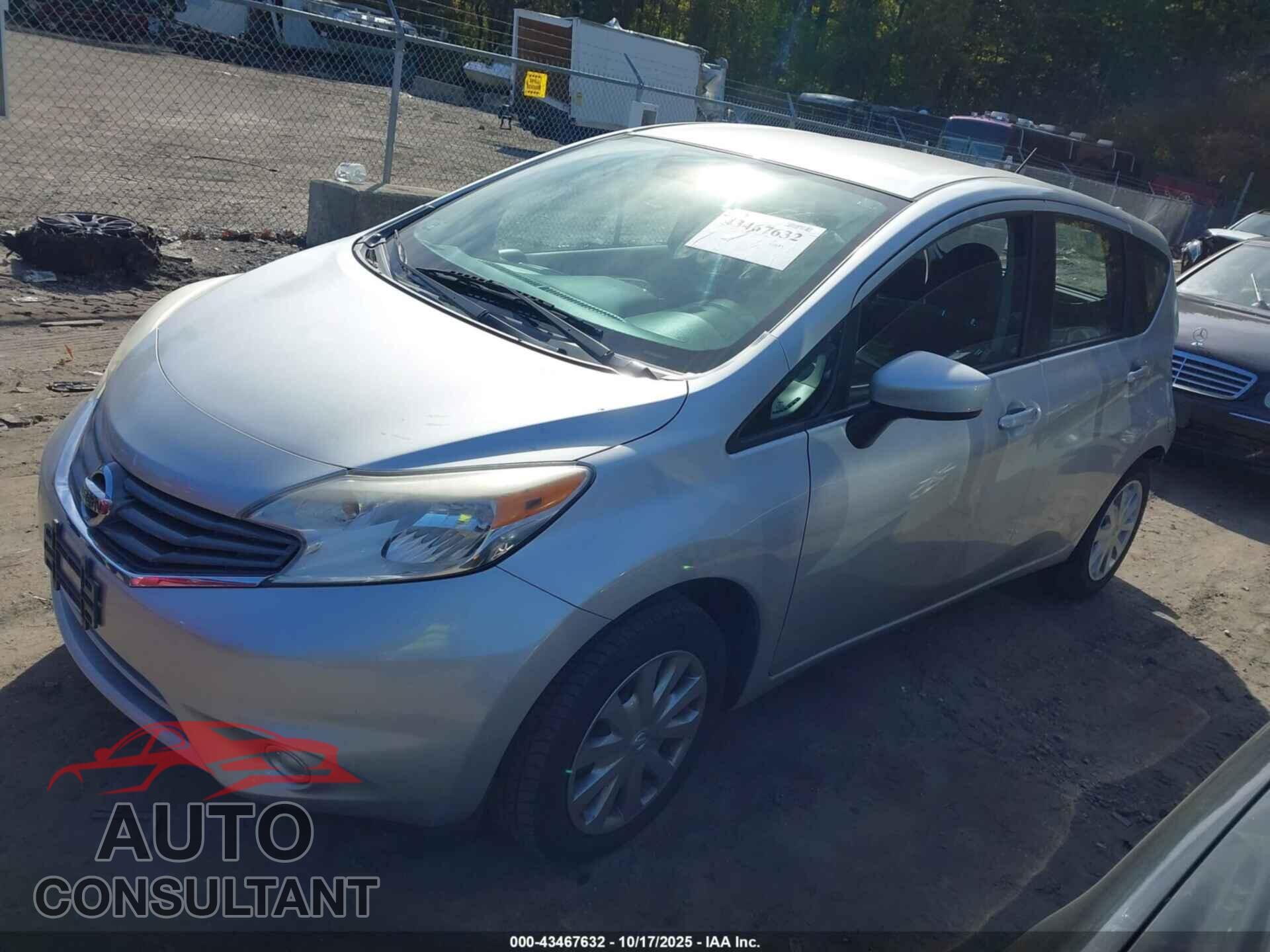 NISSAN VERSA NOTE 2015 - 3N1CE2CP8FL354818