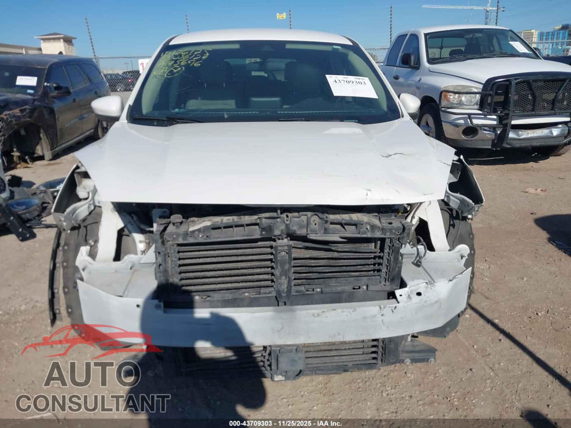 FORD ESCAPE 2020 - 1FMCU0G61LUA75696