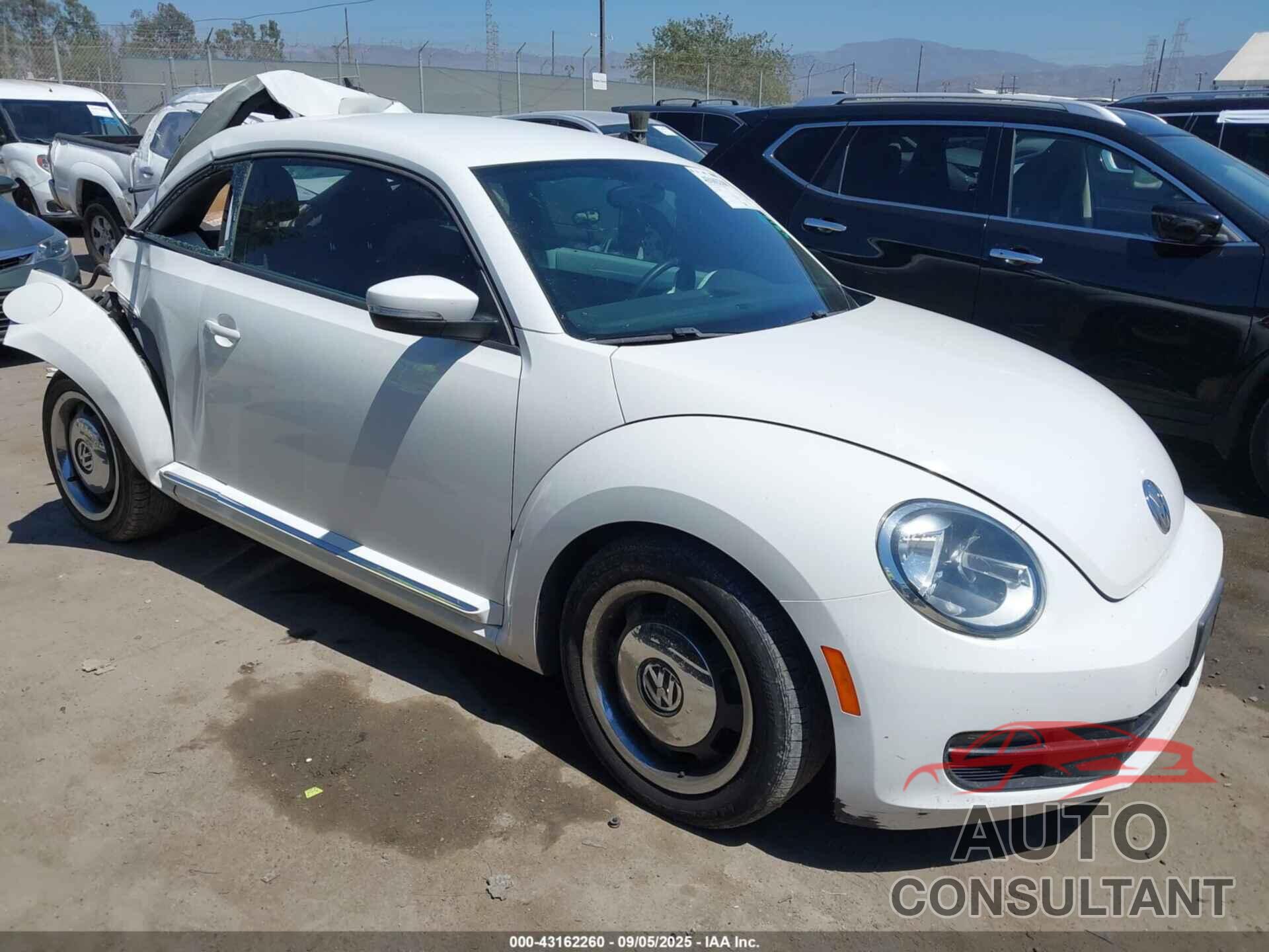 VOLKSWAGEN BEETLE 2012 - 3VWJX7AT6CM640231