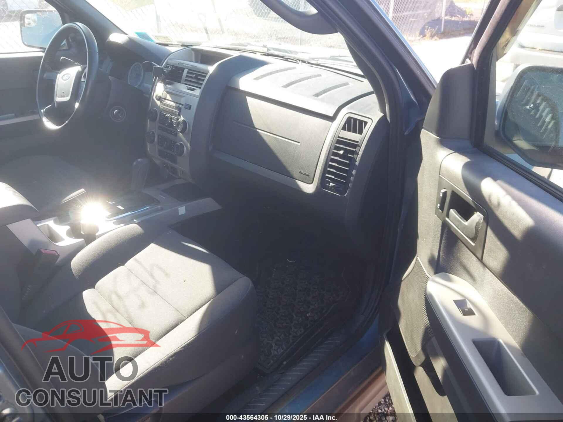 FORD ESCAPE 2012 - 1FMCU9D78CKB40038