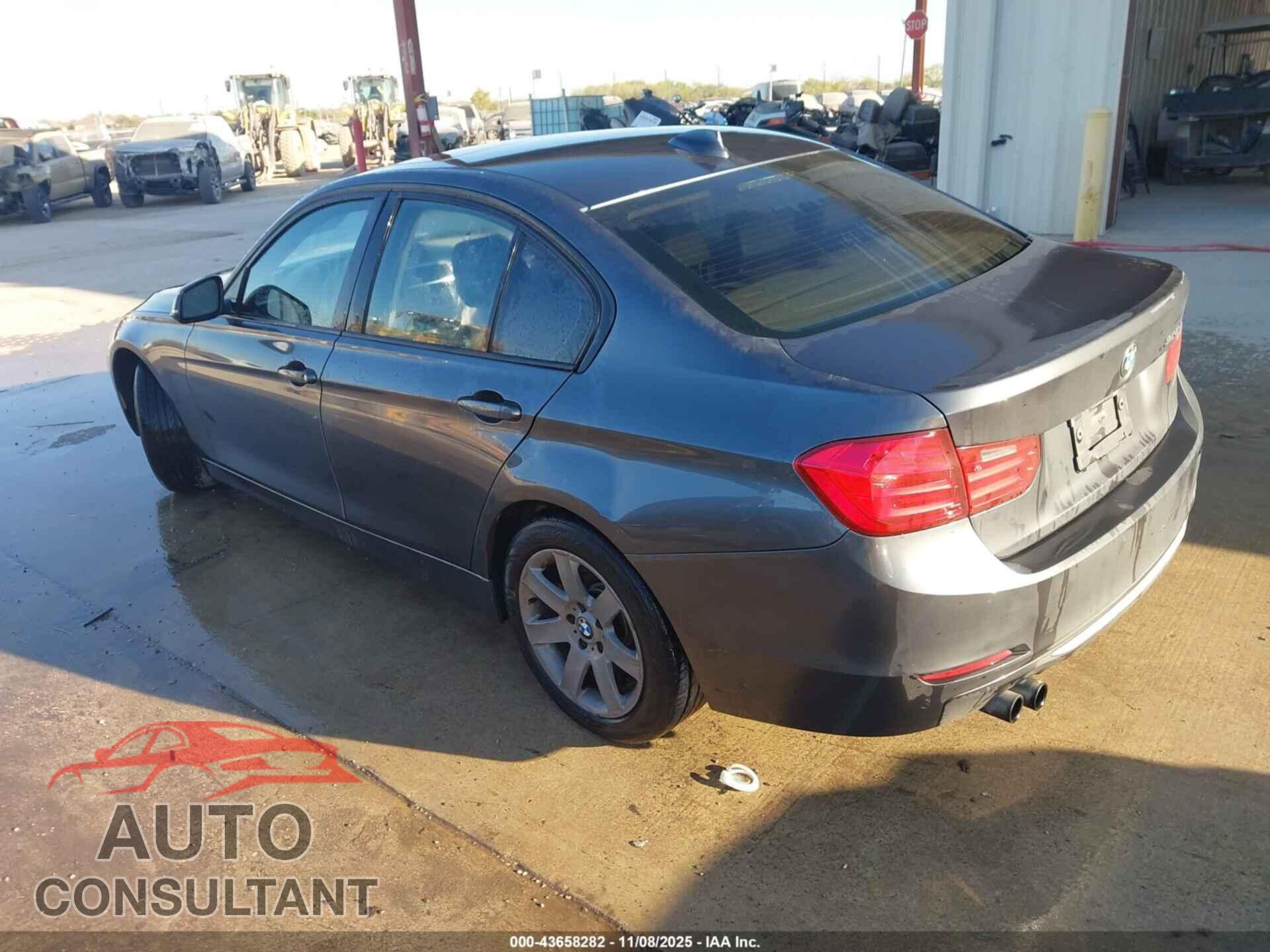 BMW 328I 2012 - WBA3A5C57CF342333