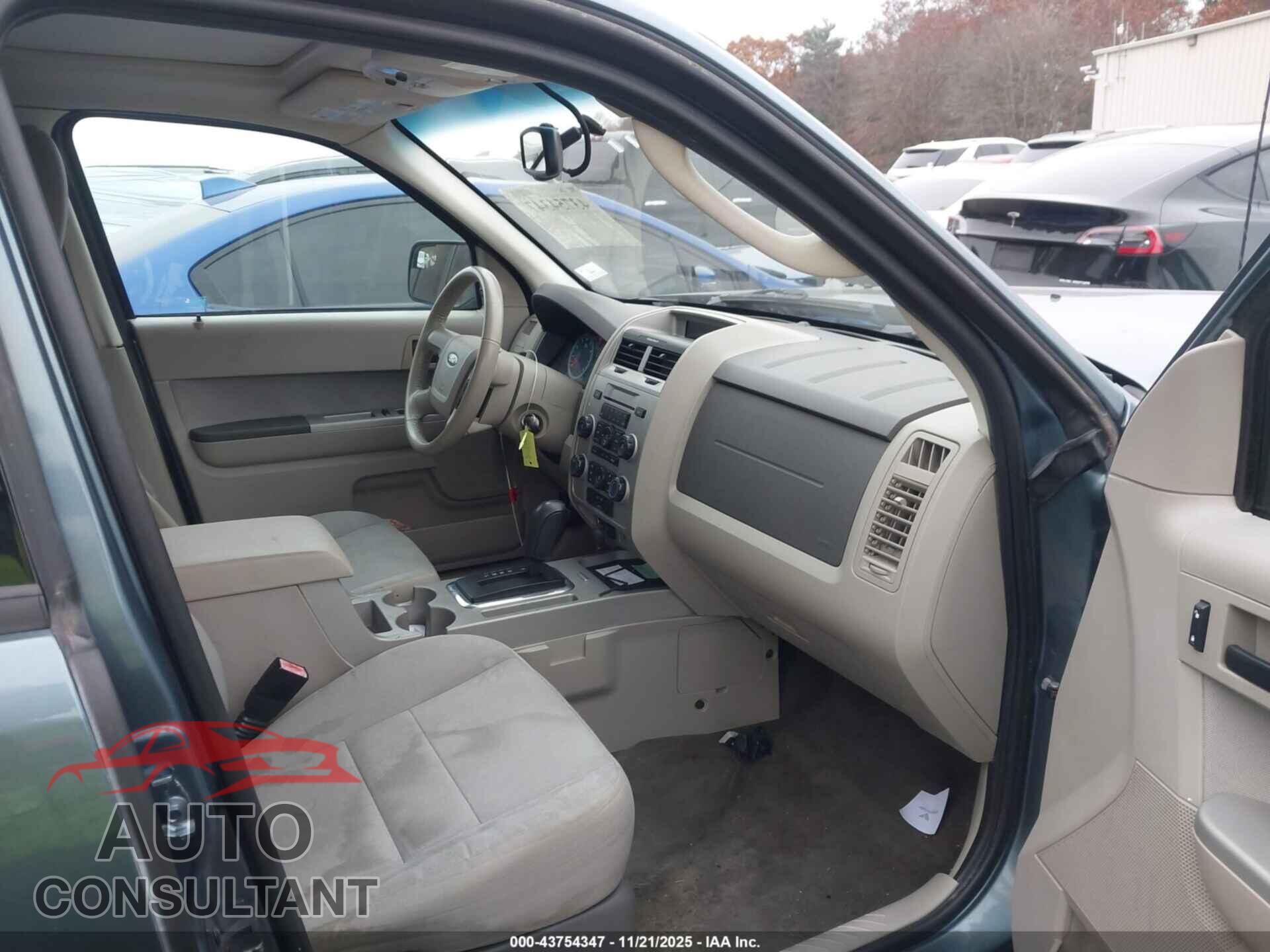 FORD ESCAPE 2012 - 1FMCU0D77CKA02079