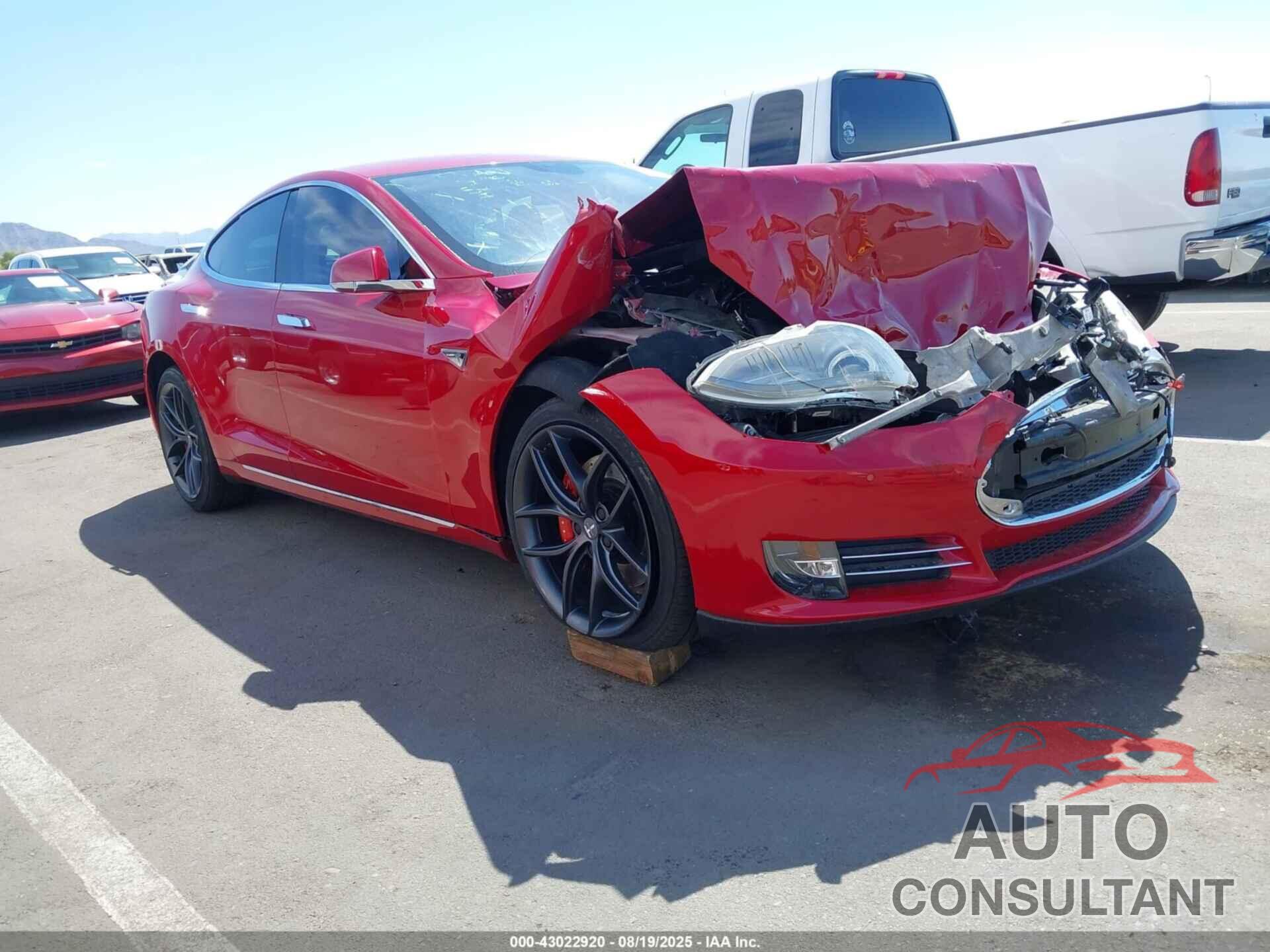 TESLA MODEL S 2014 - 5YJSA1H14EFP49806