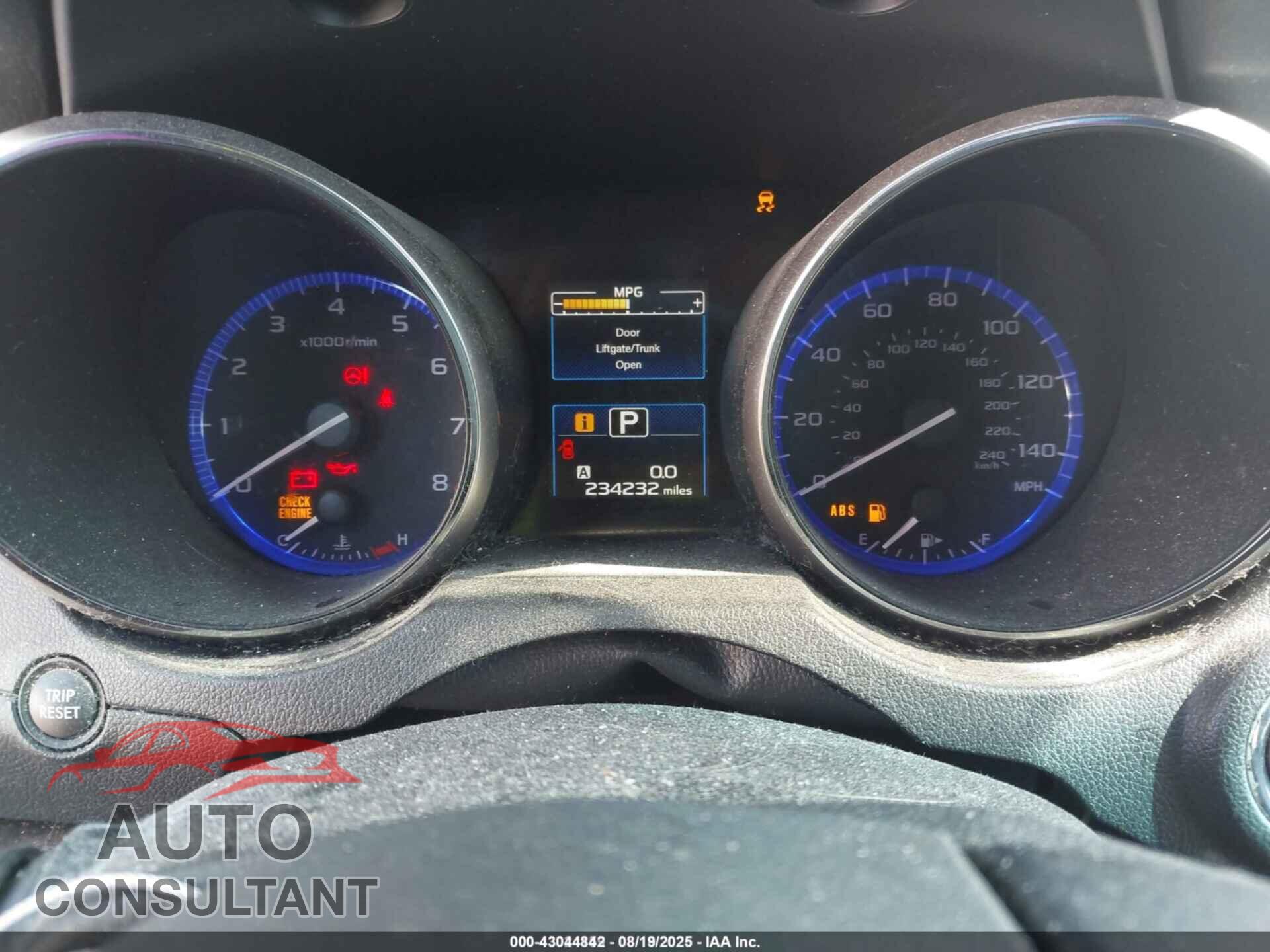 SUBARU OUTBACK 2015 - 4S4BSBLC2F3203558